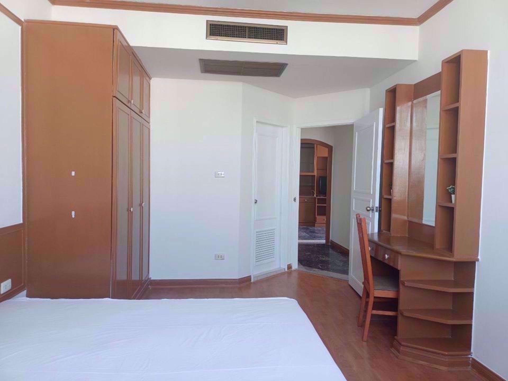 Condominium in , Krung Thep Maha Nakhon 12209380