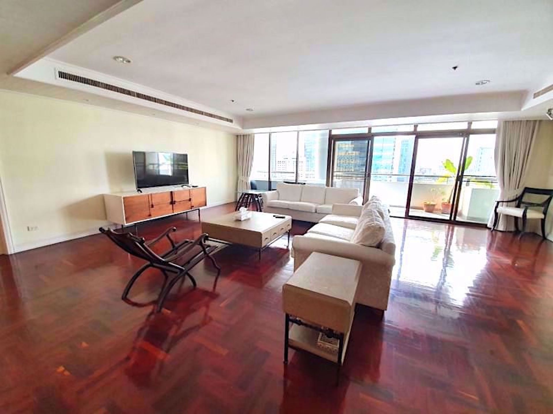 Condominium in Ban Na Song, Krung Thep Maha Nakhon 12209426