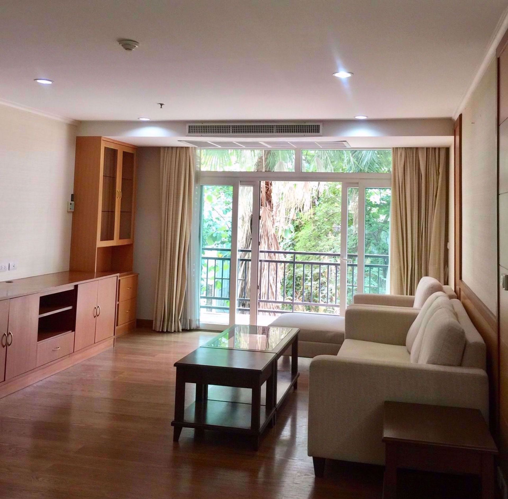 Condominium in Ban Na Lied, Krung Thep Maha Nakhon 12209444