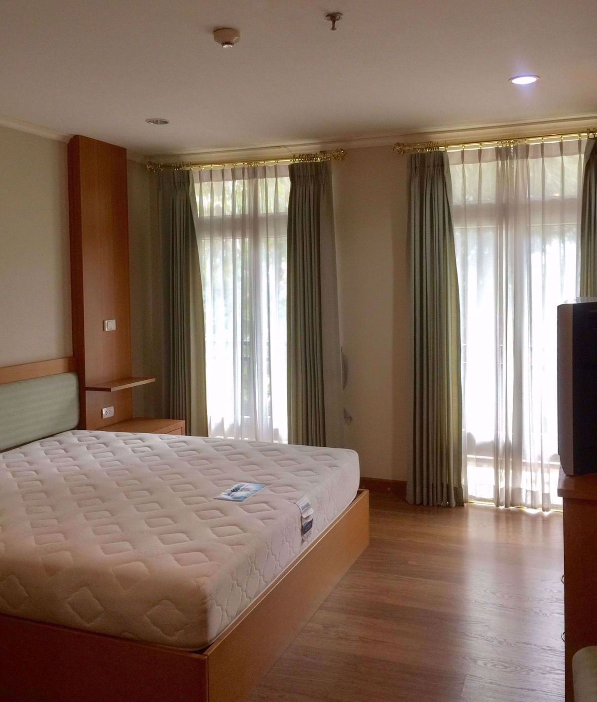 Condominium in Ban Na Lied, Krung Thep Maha Nakhon 12209444