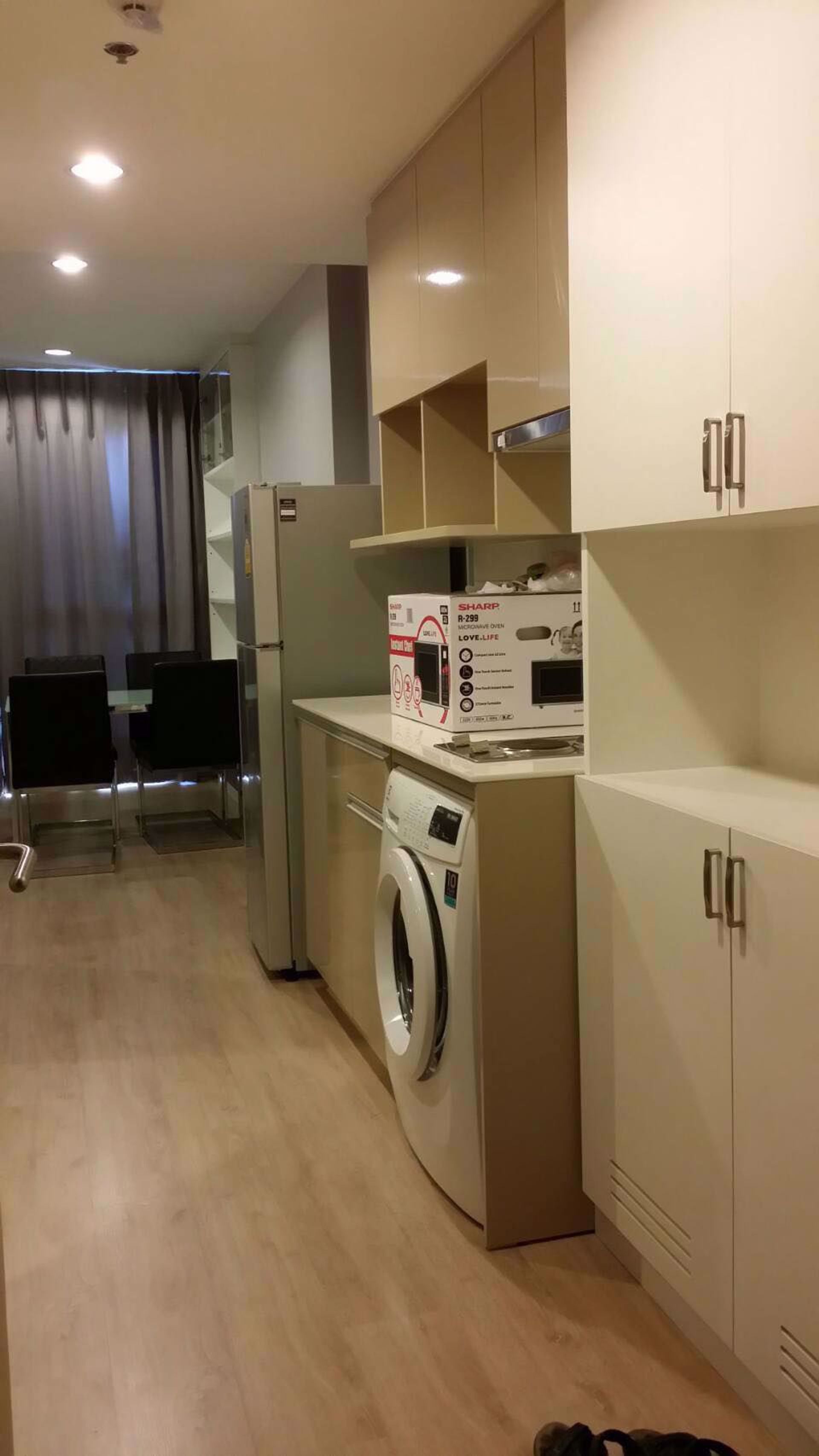 Condominium in Ratchathewi, Krung Thep Maha Nakhon 12209533