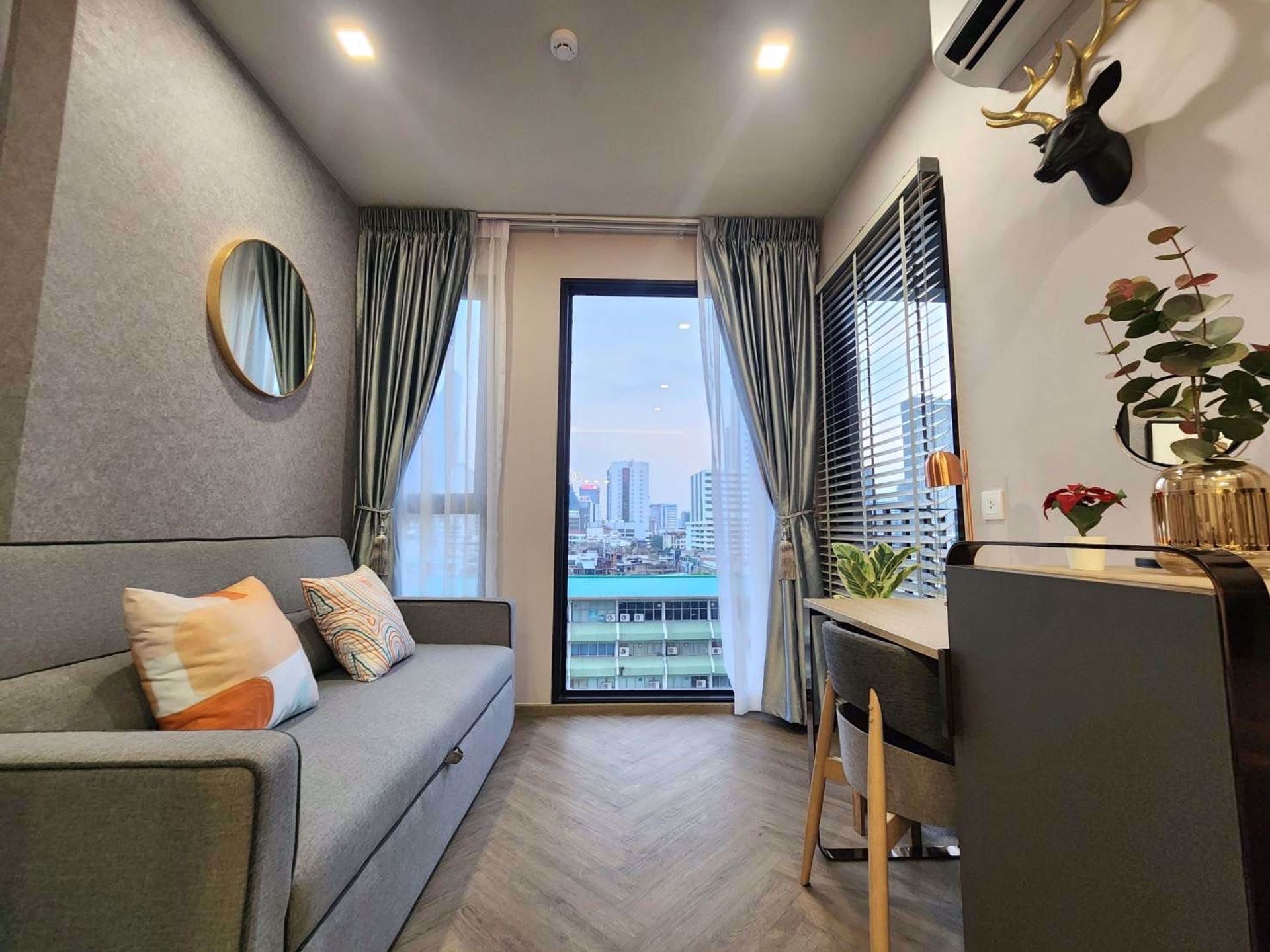 Condominium dans Bang Rak, Krung Thep Maha Nakhon 12209603