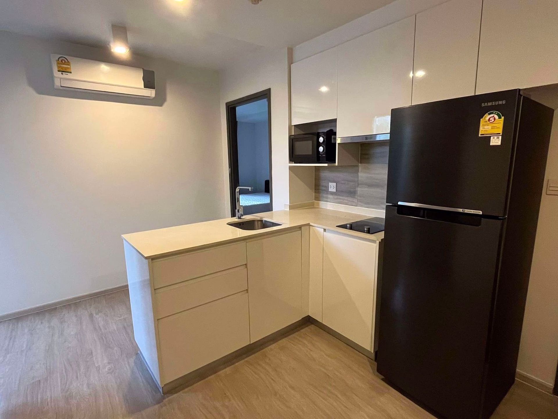 Condominio en Patum Wan, Krung Thep Maha Nakhon 12209697