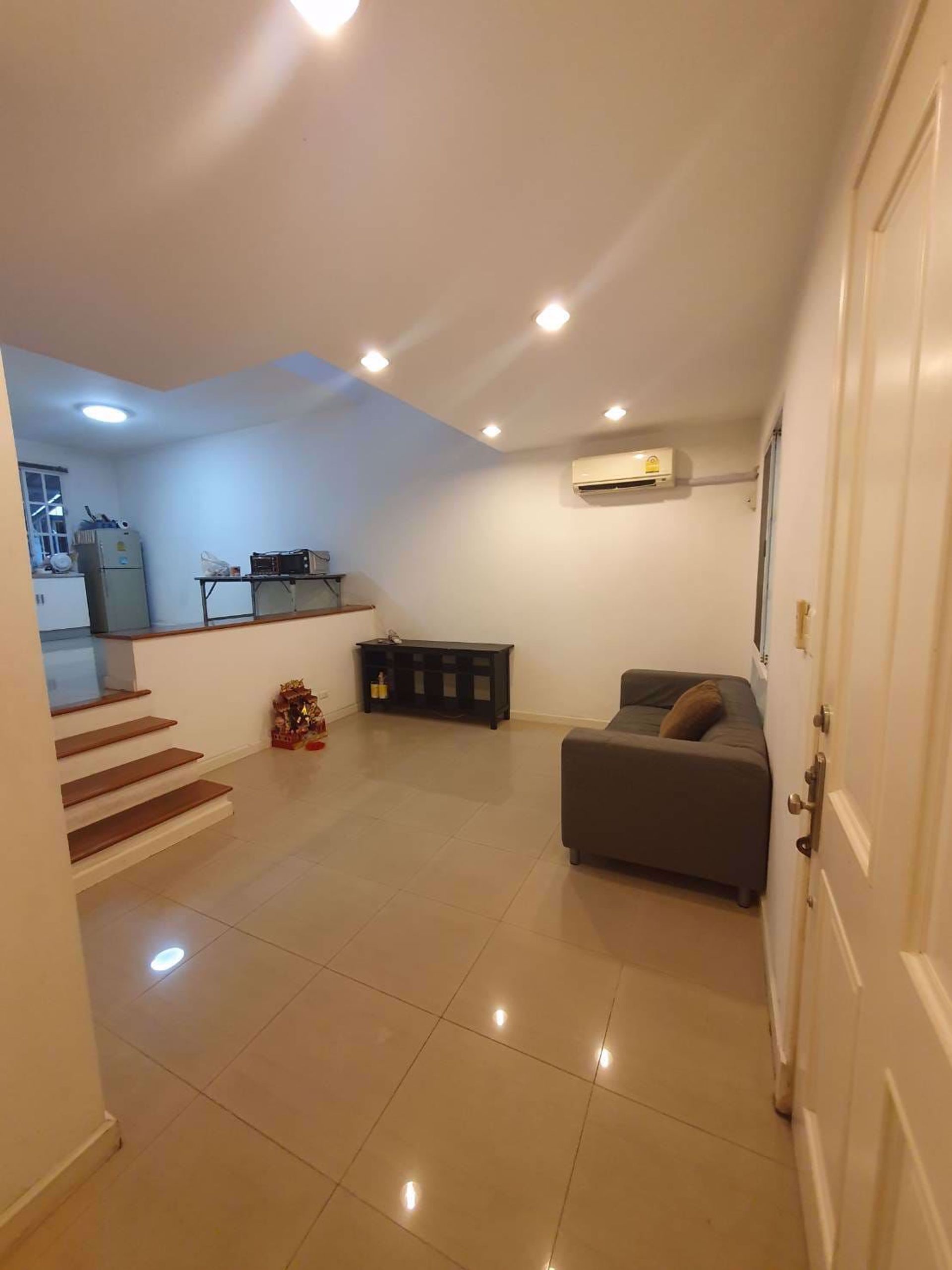 House in Ban Wiset Suk, Krung Thep Maha Nakhon 12209778