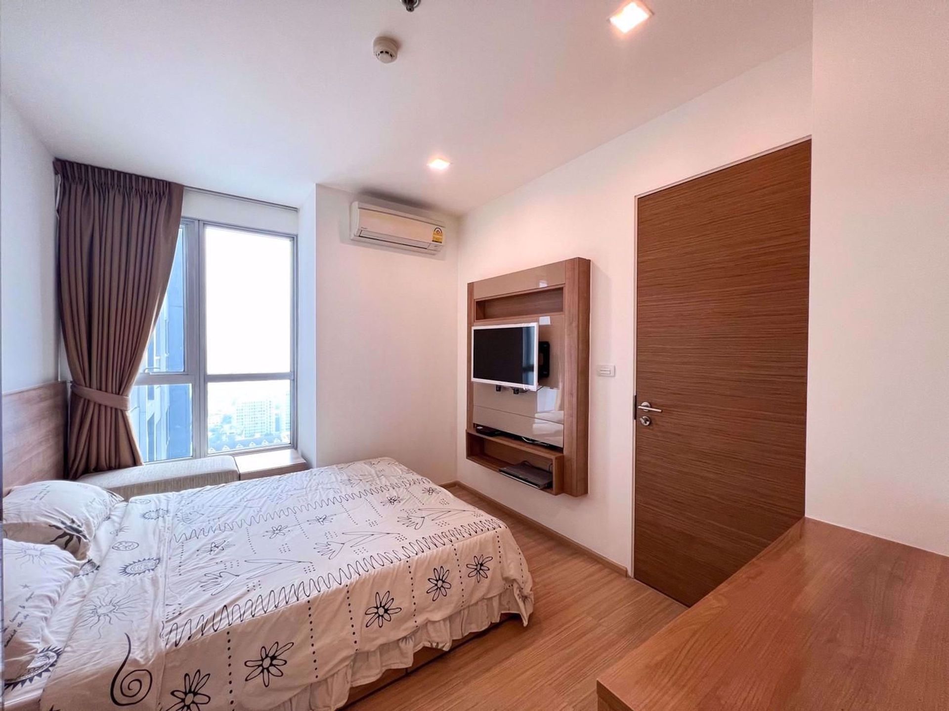 Condominio en Phra Khanong, Krung Thep Maha Nakhon 12209819