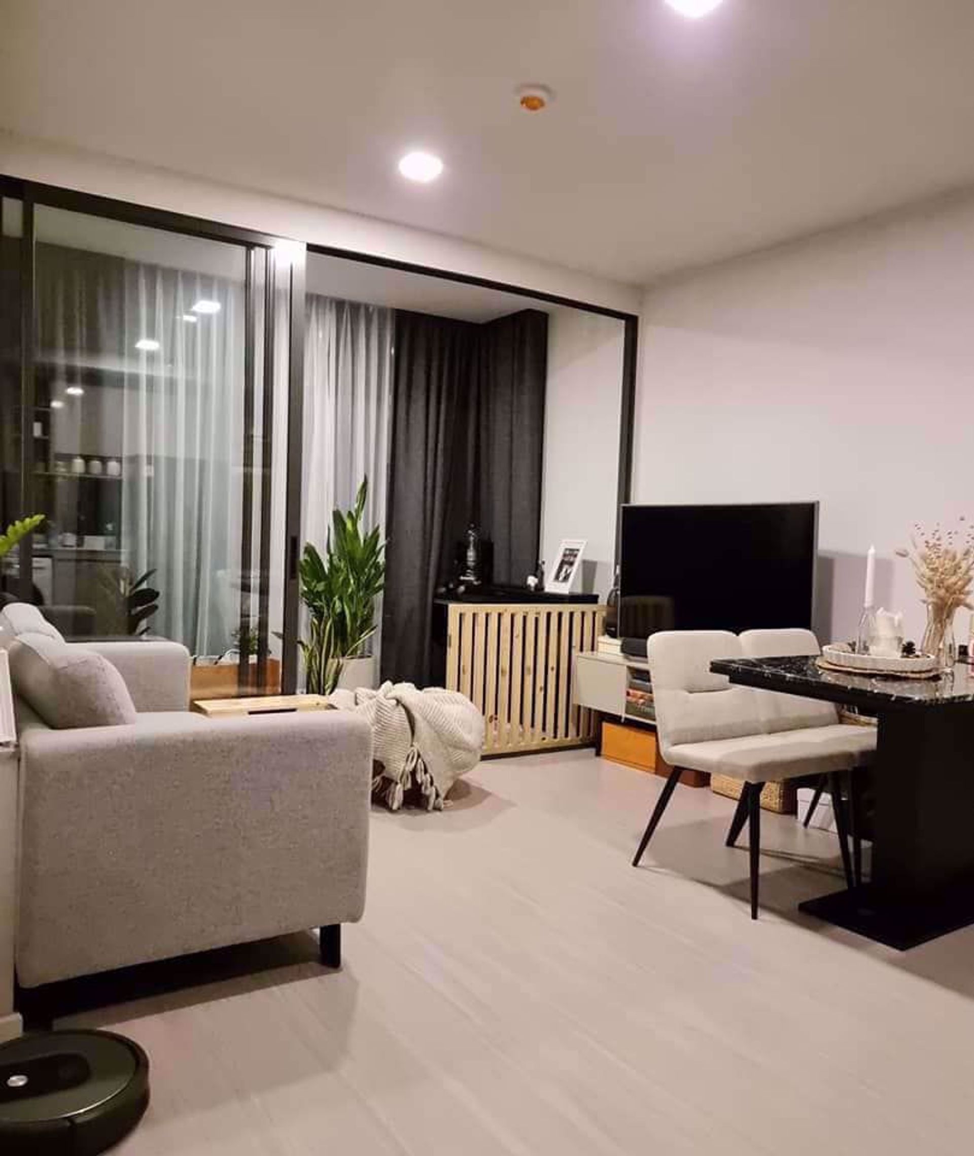 Condominium in Watthana, Krung Thep Maha Nakhon 12209820