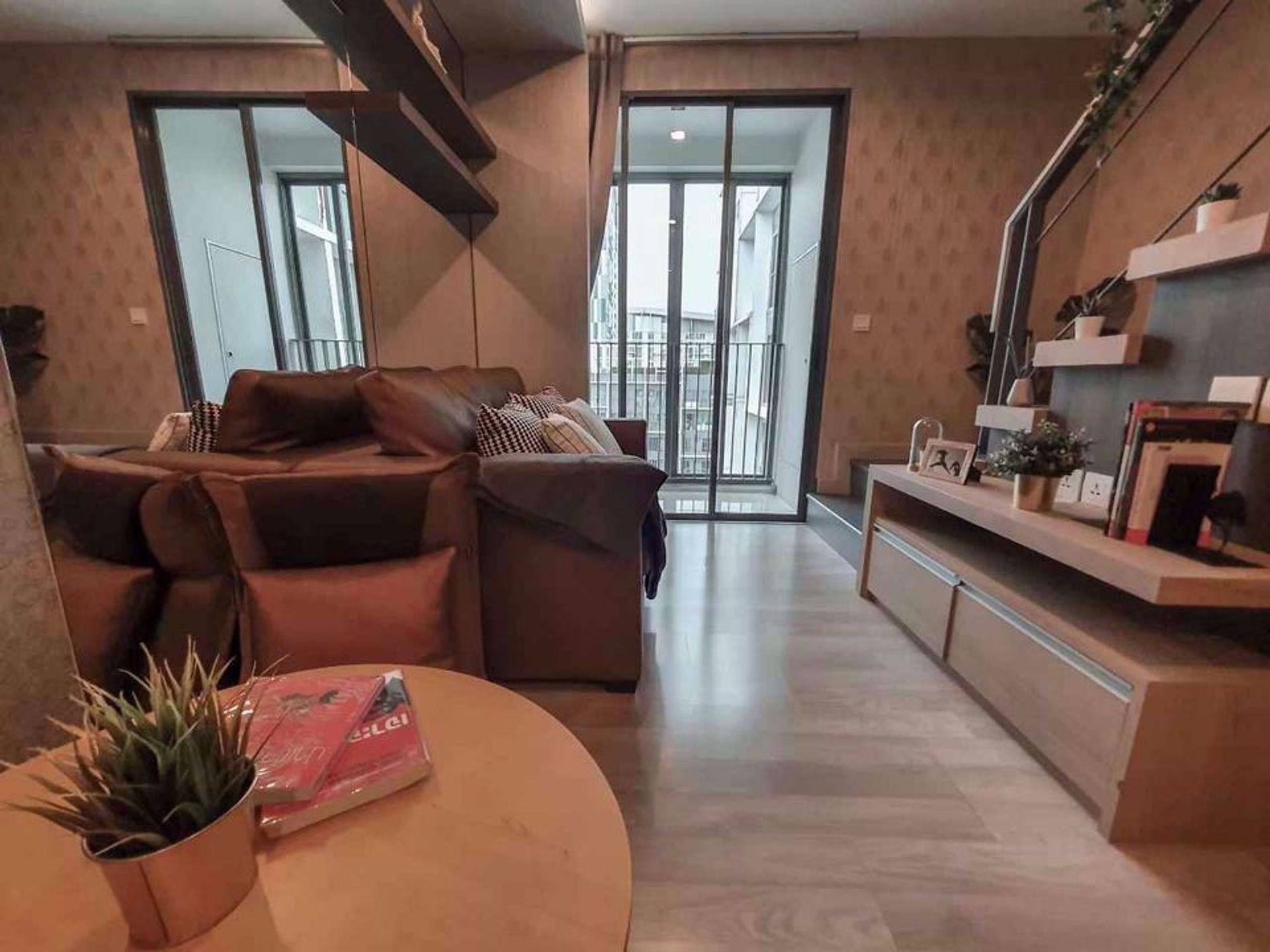 Condominium in Phra Khanong, Krung Thep Maha Nakhon 12209875