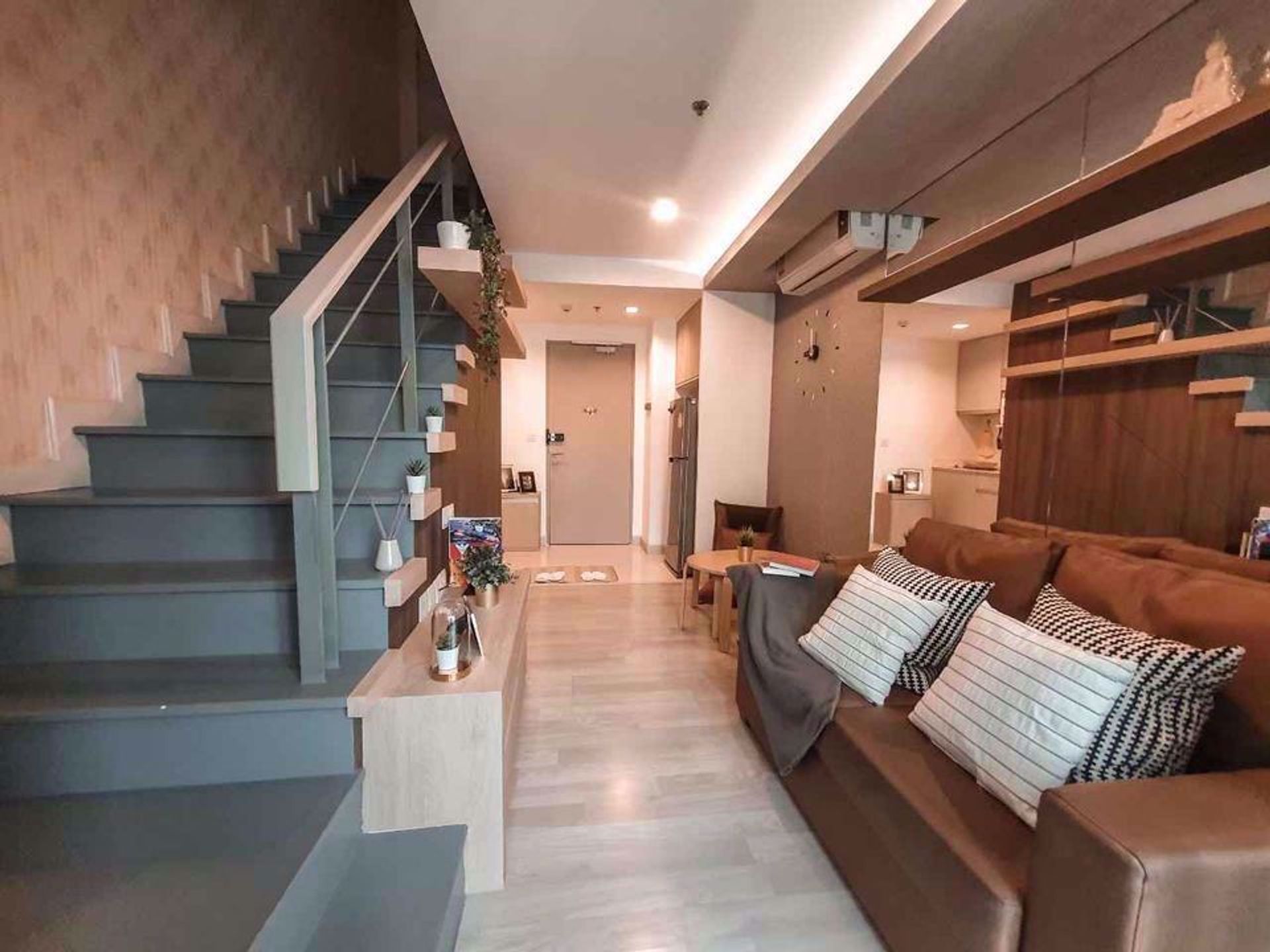 Condominium in Phra Khanong, Krung Thep Maha Nakhon 12209875