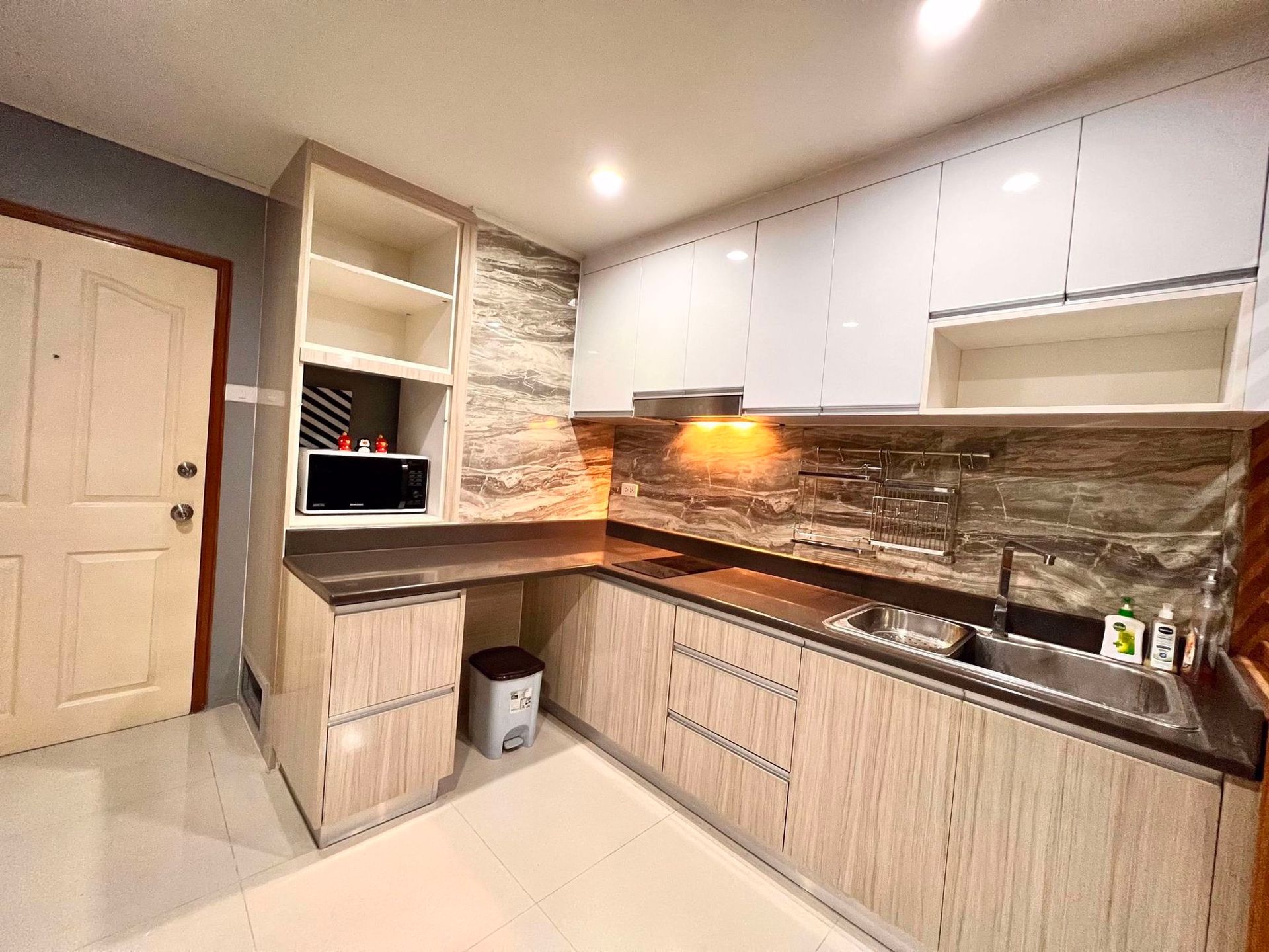 Condominium in , Krung Thep Maha Nakhon 12209898