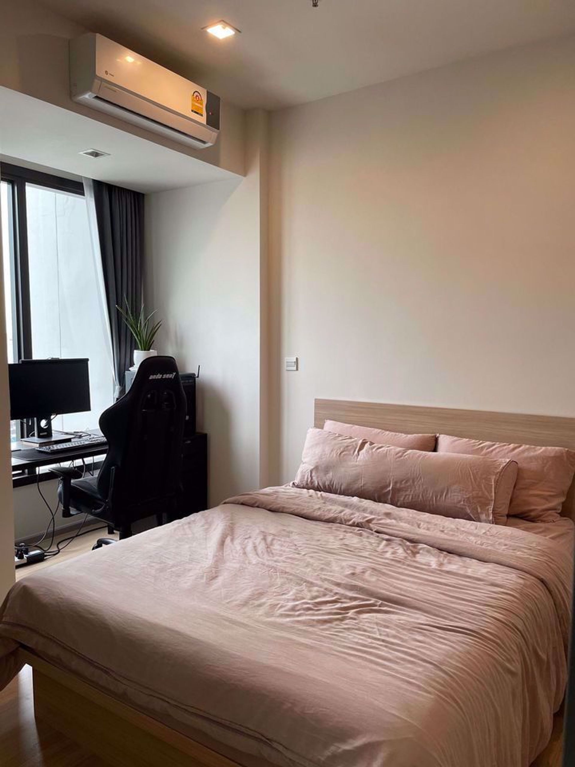 Condominium in , Krung Thep Maha Nakhon 12209918