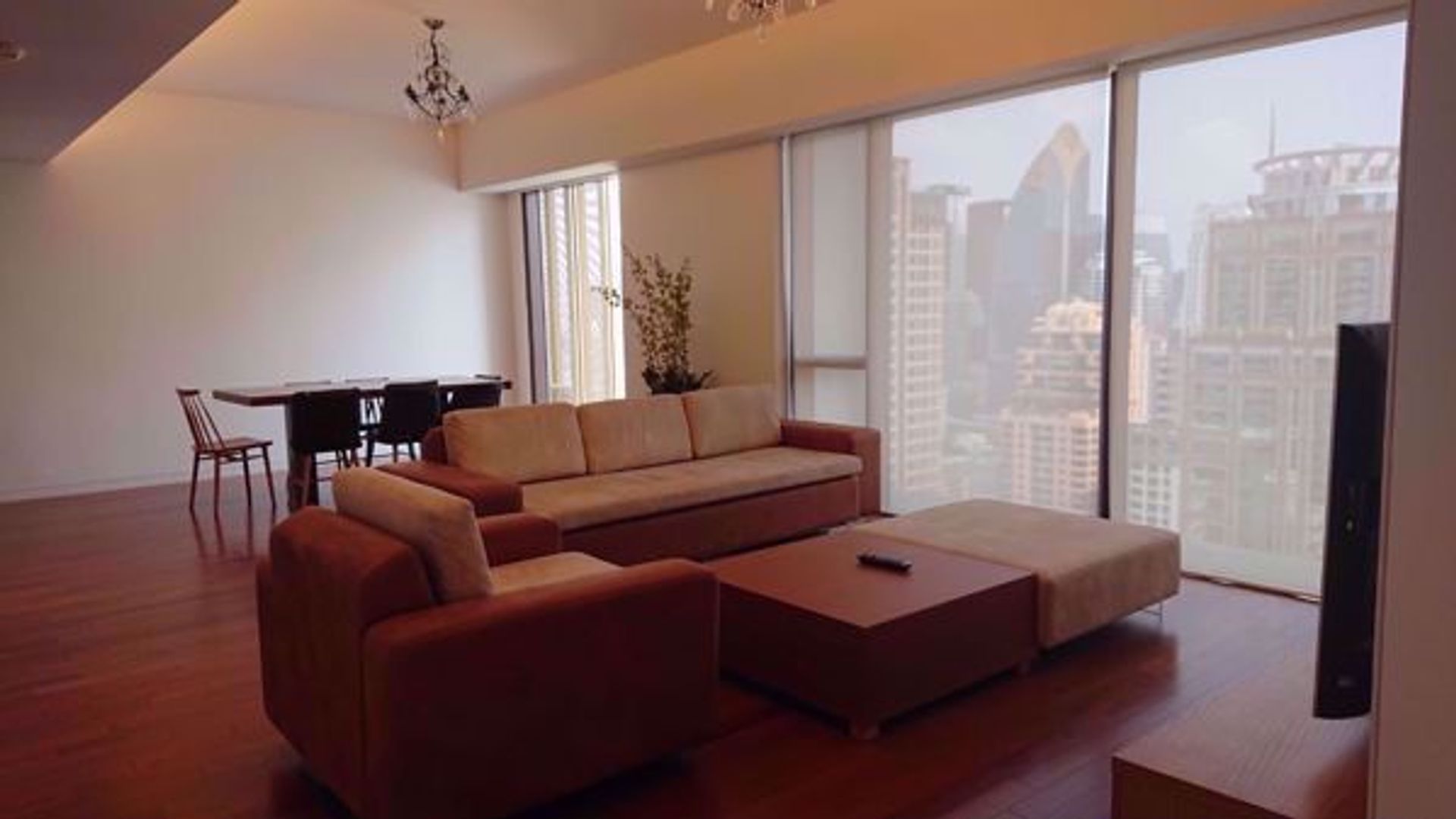 Condominium dans Pathum Wan, Krung Thep Maha Nakhon 12210184