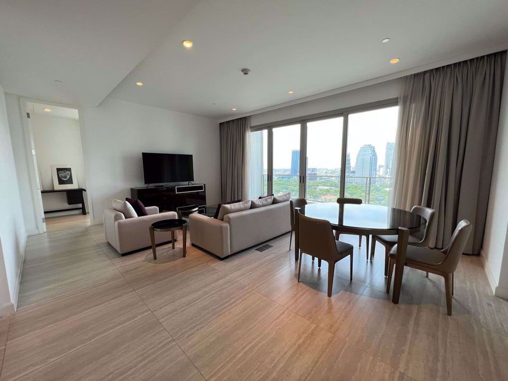 Condominium in Pathum Wan, Krung Thep Maha Nakhon 12210499