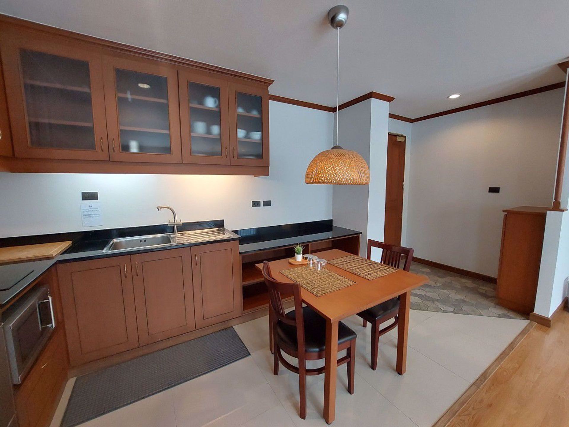 Condominium in Watthana, Krung Thep Maha Nakhon 12210560