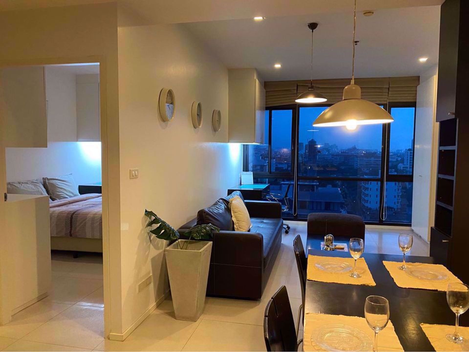 Condominium in Phaya Thai, Krung Thep Maha Nakhon 12210641