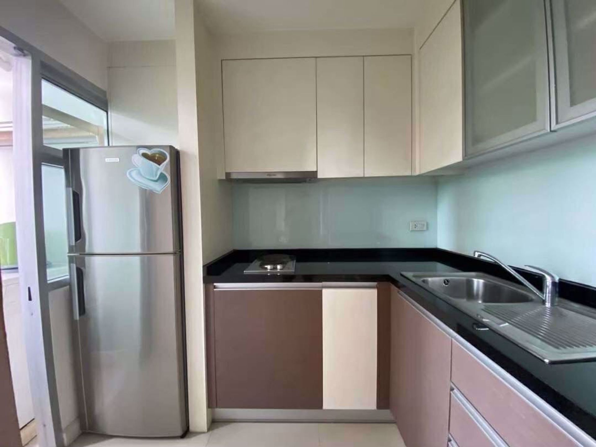 Condominio en Watthana, Krung Thep Maha Nakhon 12210676