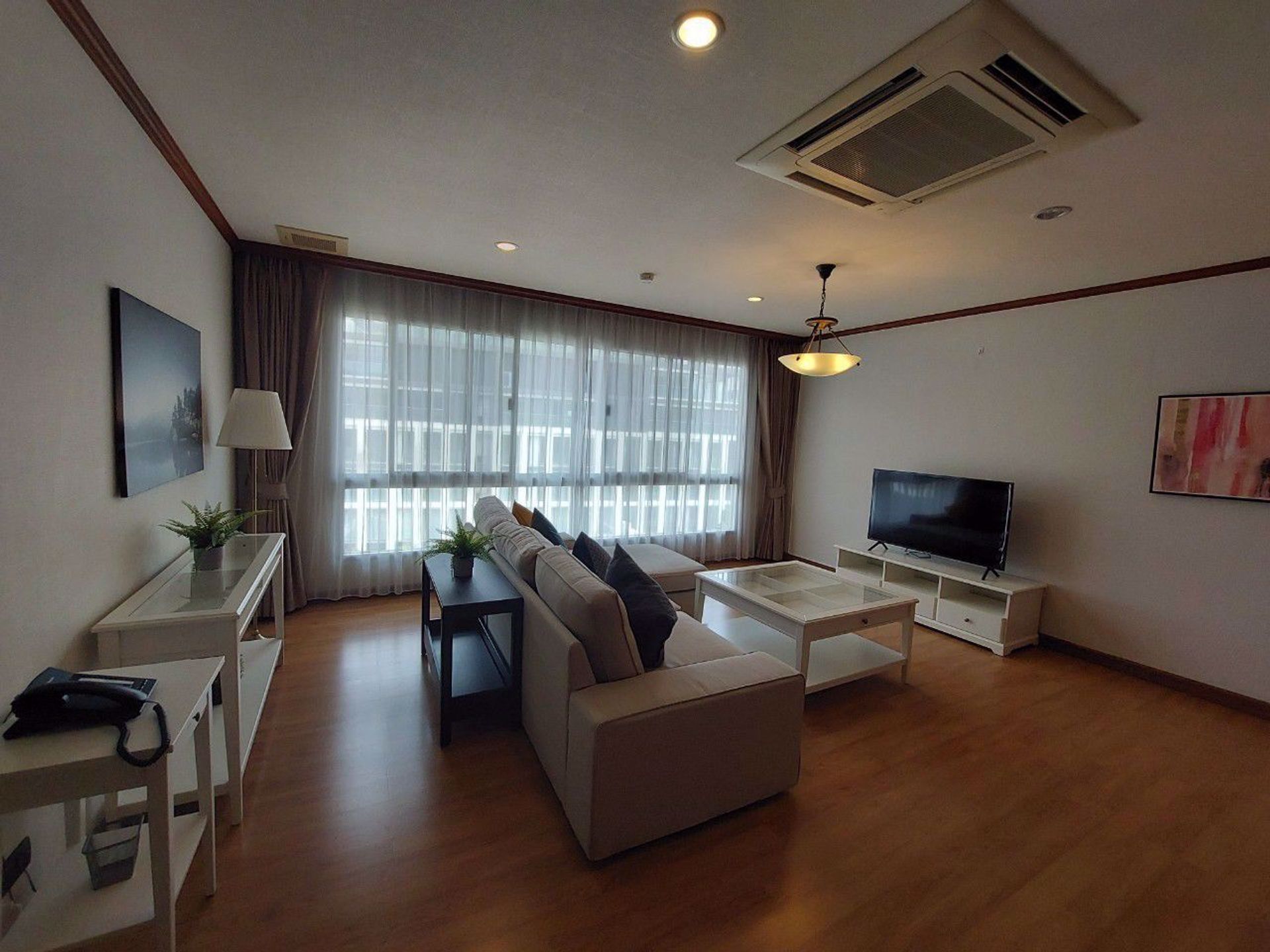 Condominium in Watthana, Krung Thep Maha Nakhon 12210722