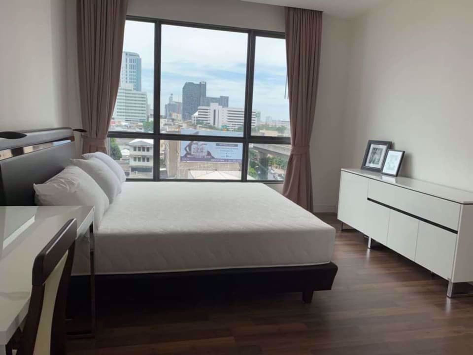 Condominium in , Krung Thep Maha Nakhon 12211137