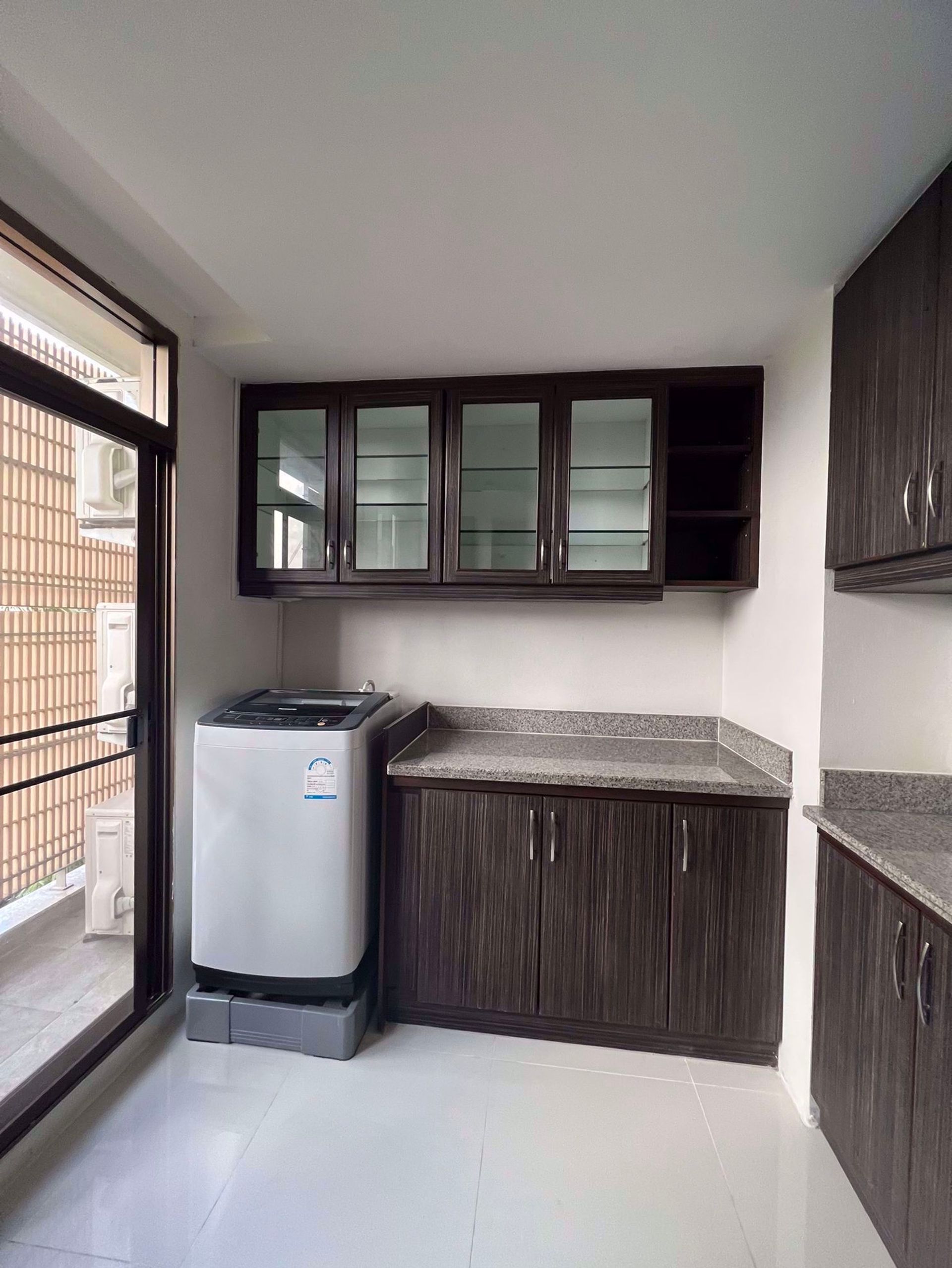 Condominium in Watthana, Krung Thep Maha Nakhon 12211216