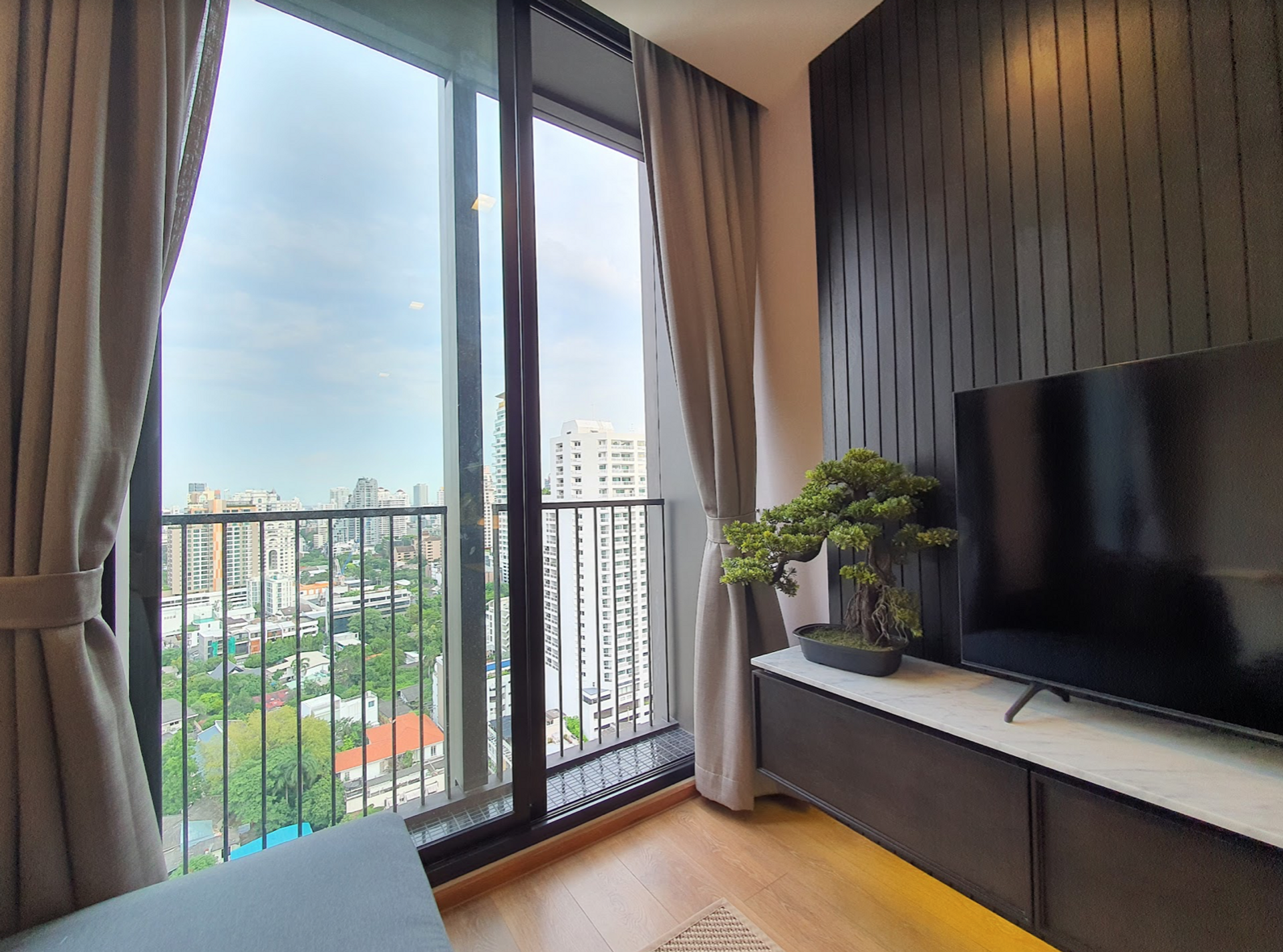 Condominium in Watthana, Krung Thep Maha Nakhon 12211329