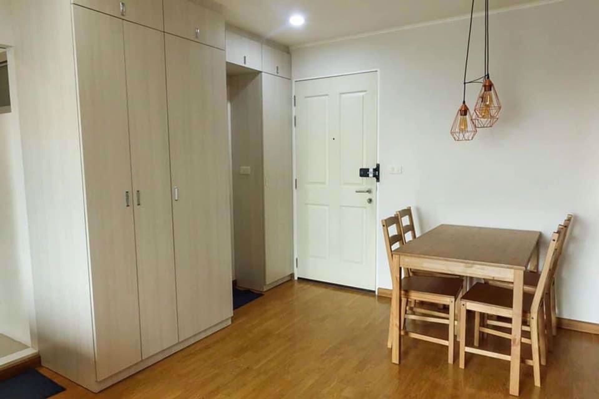 Condominium in , Krung Thep Maha Nakhon 12211511