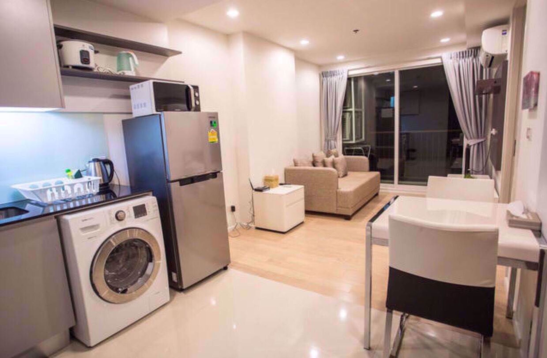 Condominio en Ban Na Song, Krung Thep Maha Nakhon 12211651