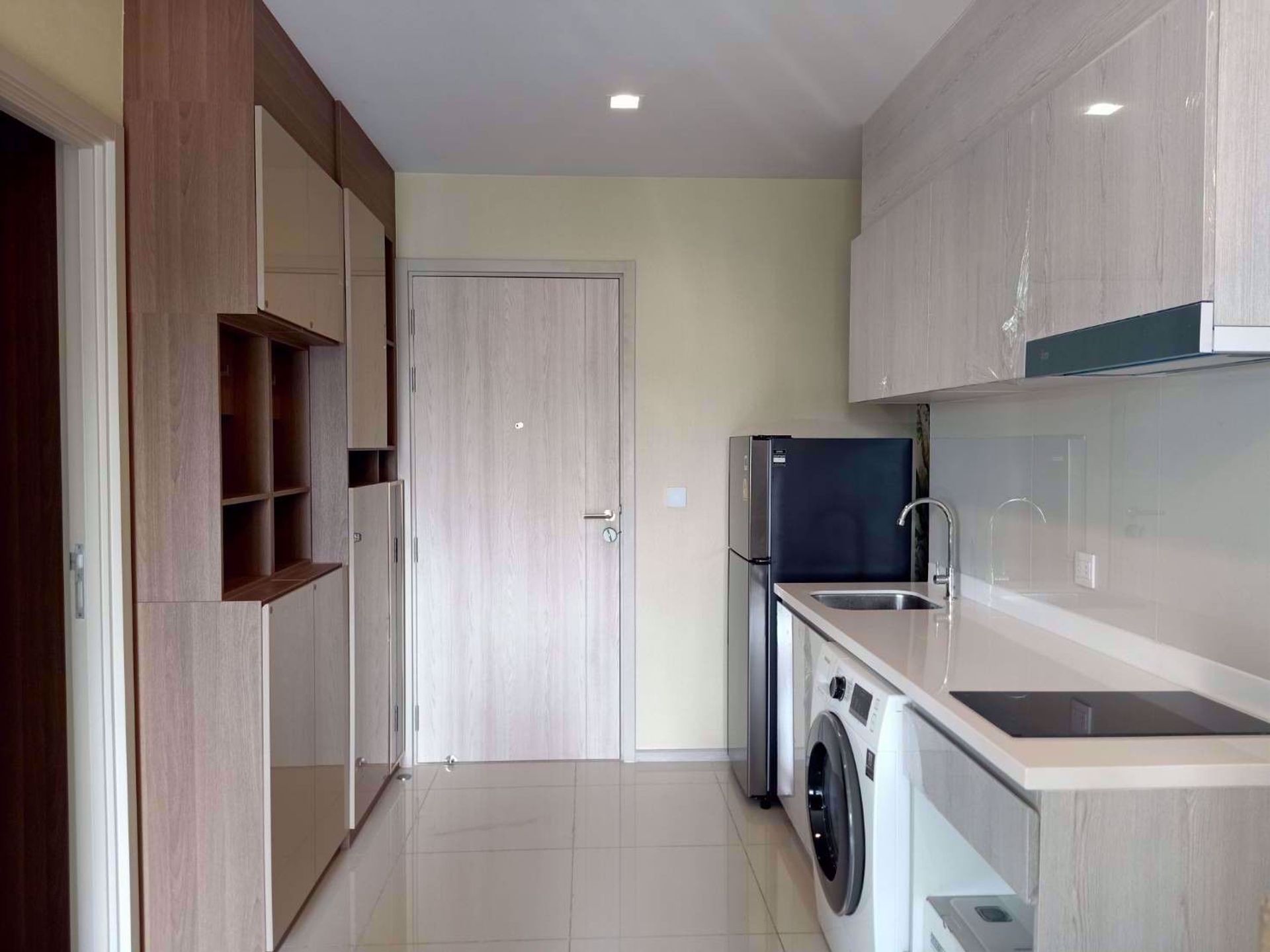 Condominium in Ratchathewi, Krung Thep Maha Nakhon 12211836