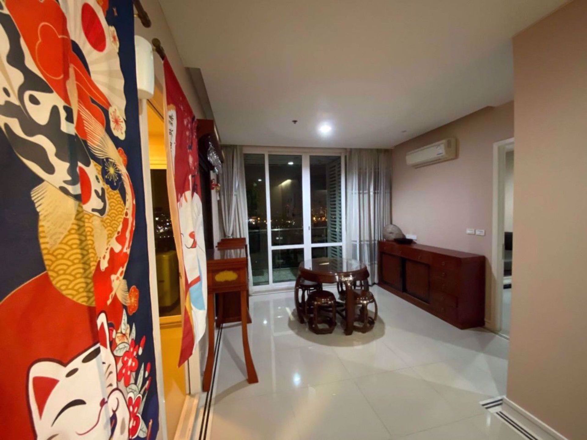 Condominio nel Ban Na canzone, Krung Thep Maha Nakhon 12211881