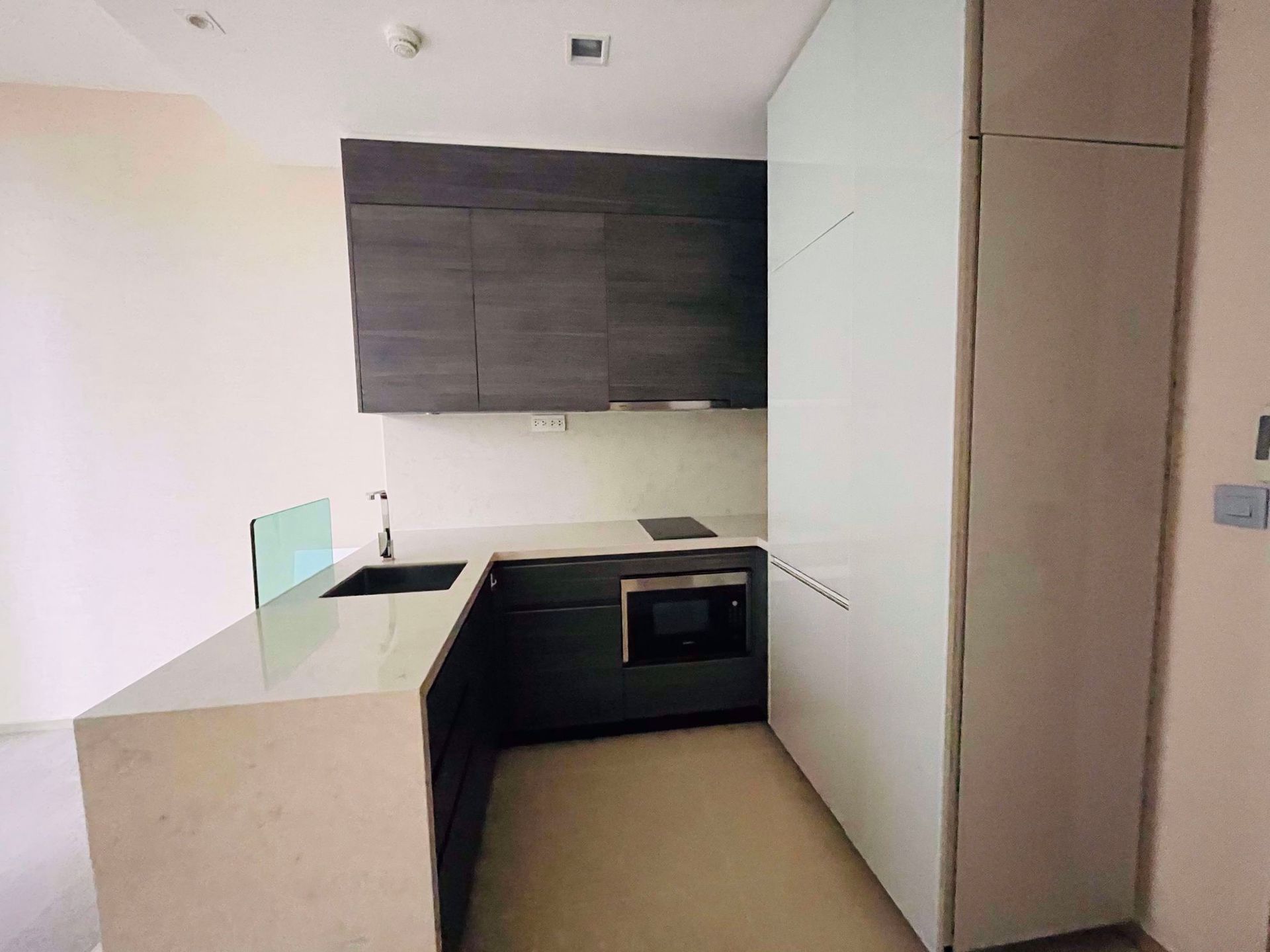 Condominio nel Ban Na canzone, Krung Thep Maha Nakhon 12211928