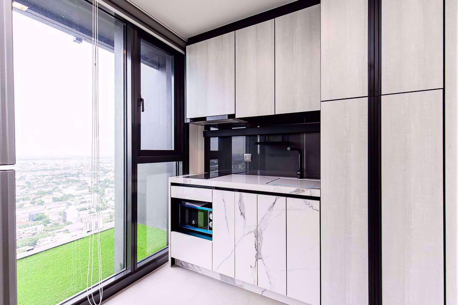 Condominium dans Phra Khanong, Krung Thep Maha Nakhon 12212074