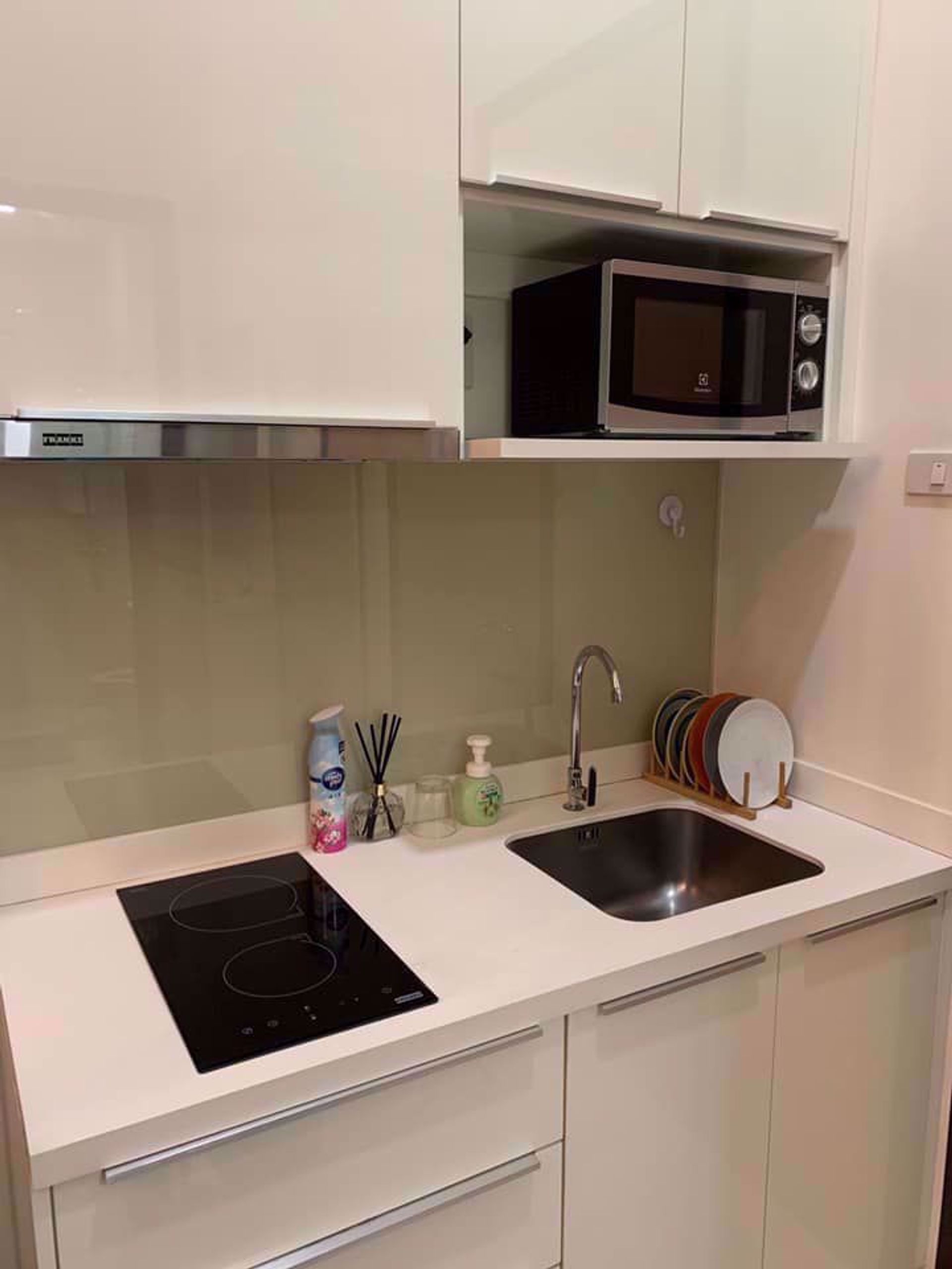 Condominio en Ban Na Song, Krung Thep Maha Nakhon 12212224