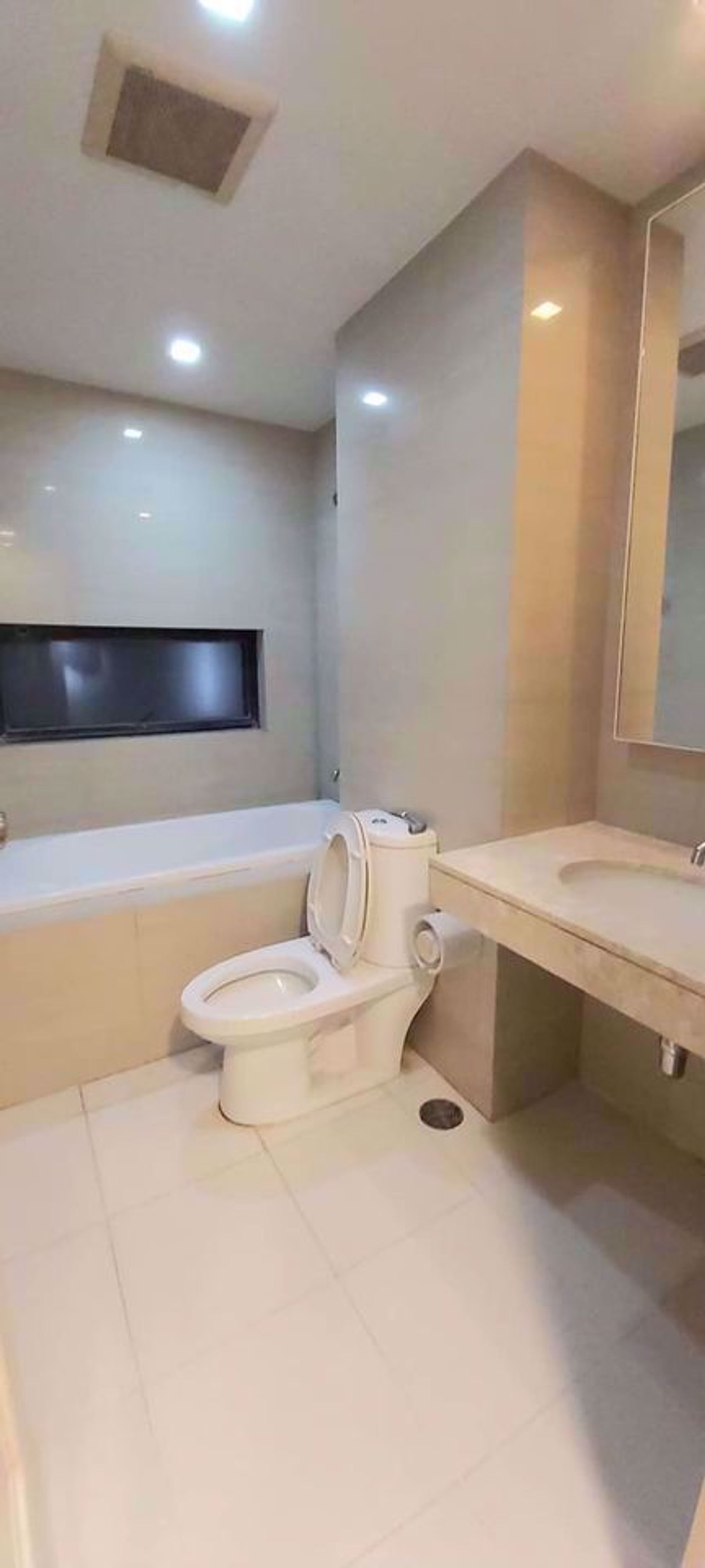 Condominio en Patum Wan, Krung Thep Maha Nakhon 12212331