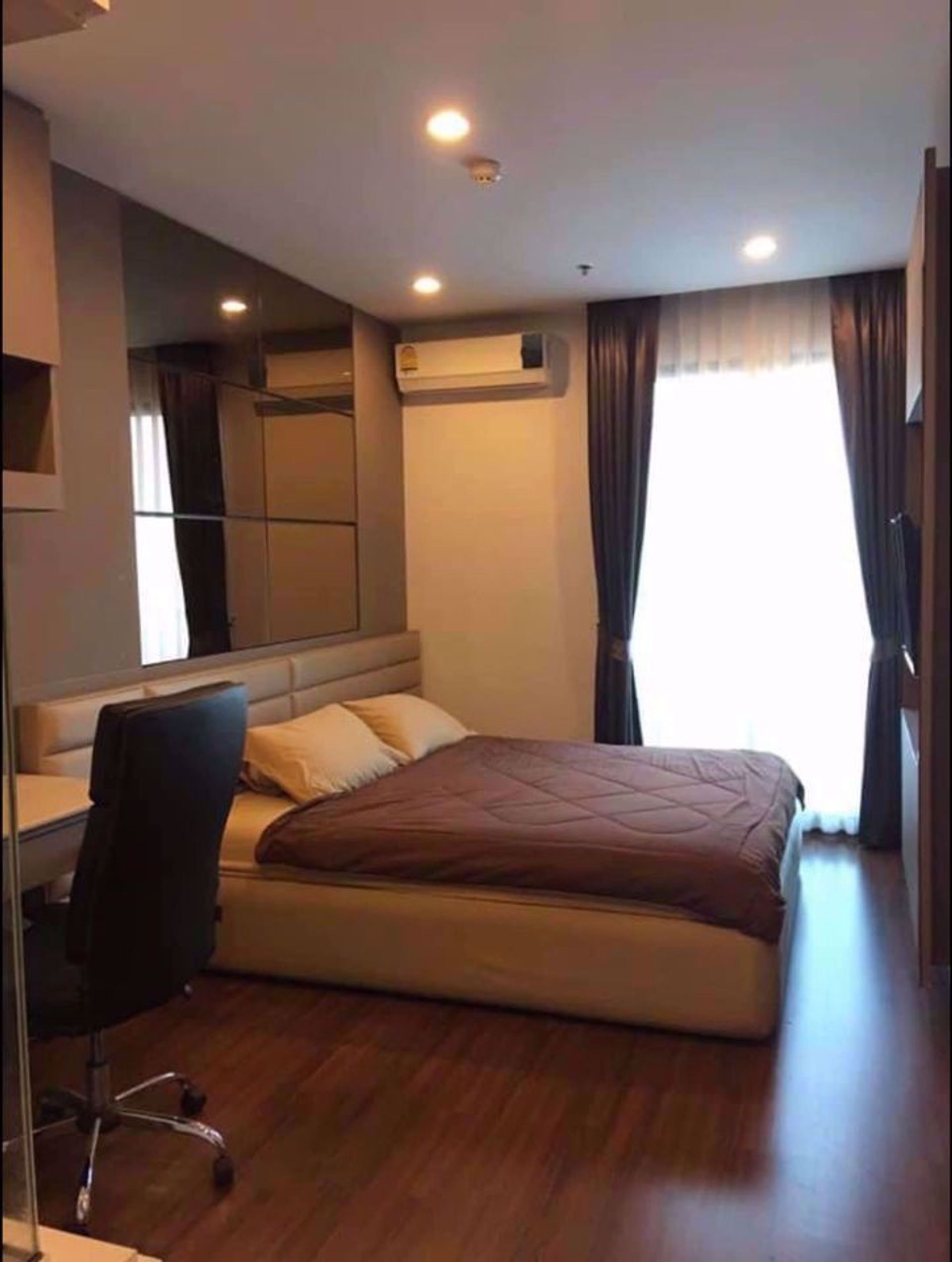 Condominio nel Ban Na canzone, Krung Thep Maha Nakhon 12212345