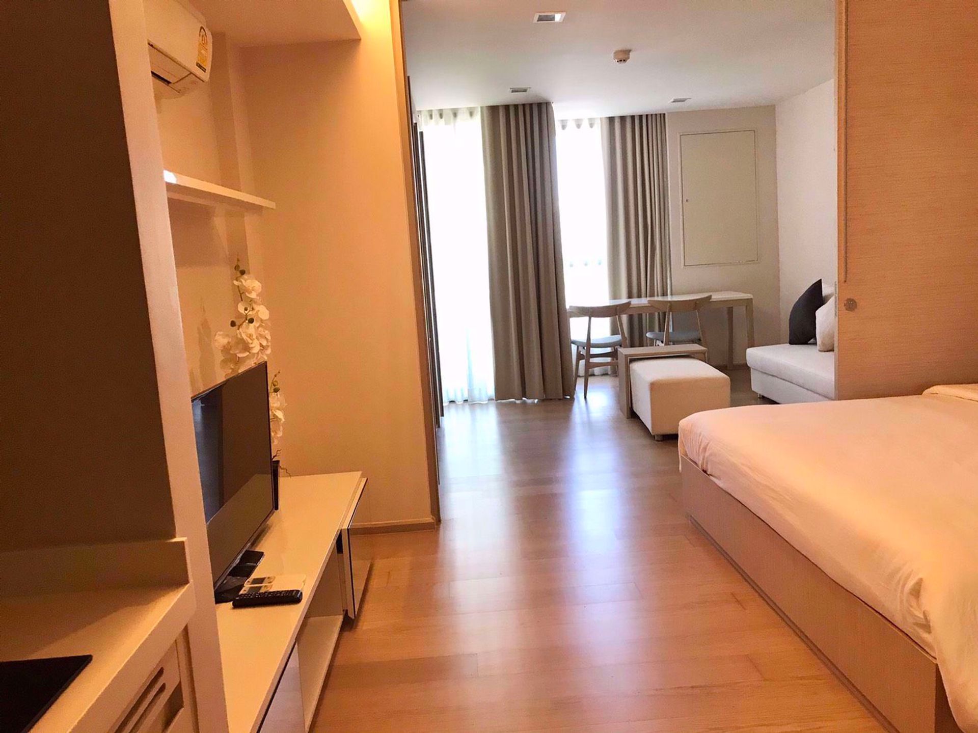 Condominium in Watthana, Krung Thep Maha Nakhon 12212368