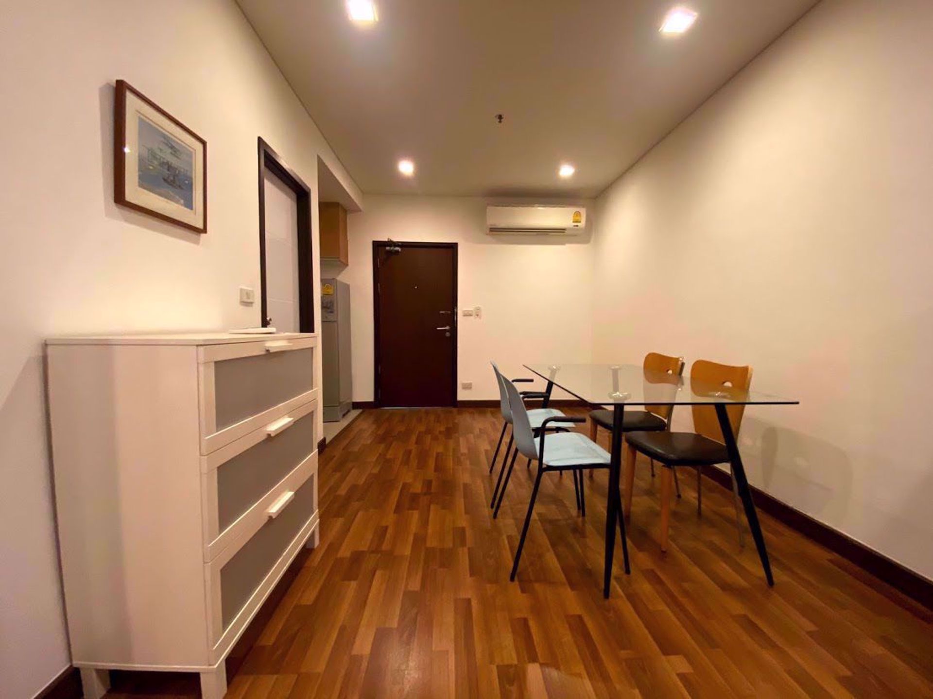 Condominium in Phra Khanong, Krung Thep Maha Nakhon 12212433