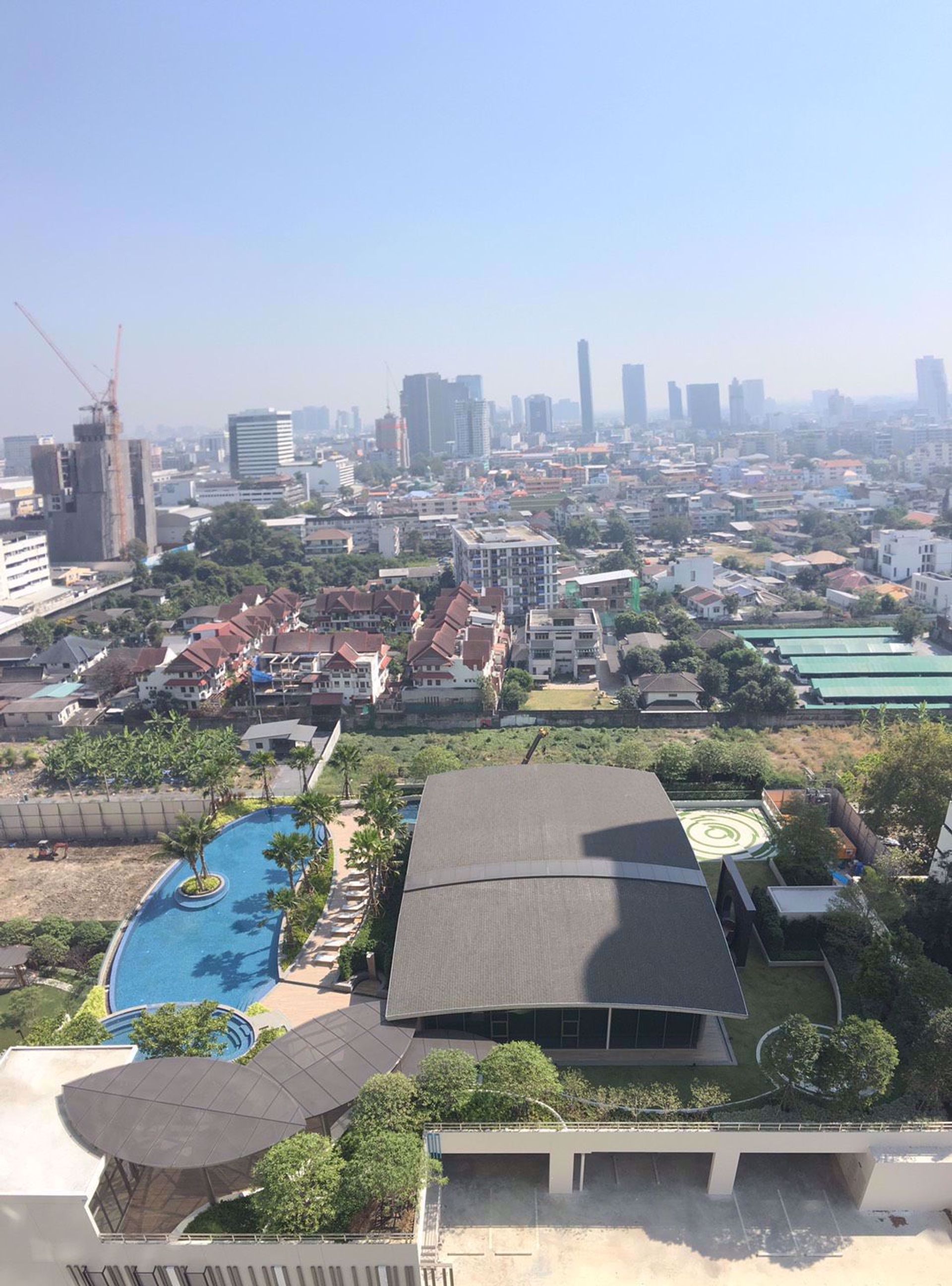 Condominium in Watthana, Krung Thep Maha Nakhon 12212437