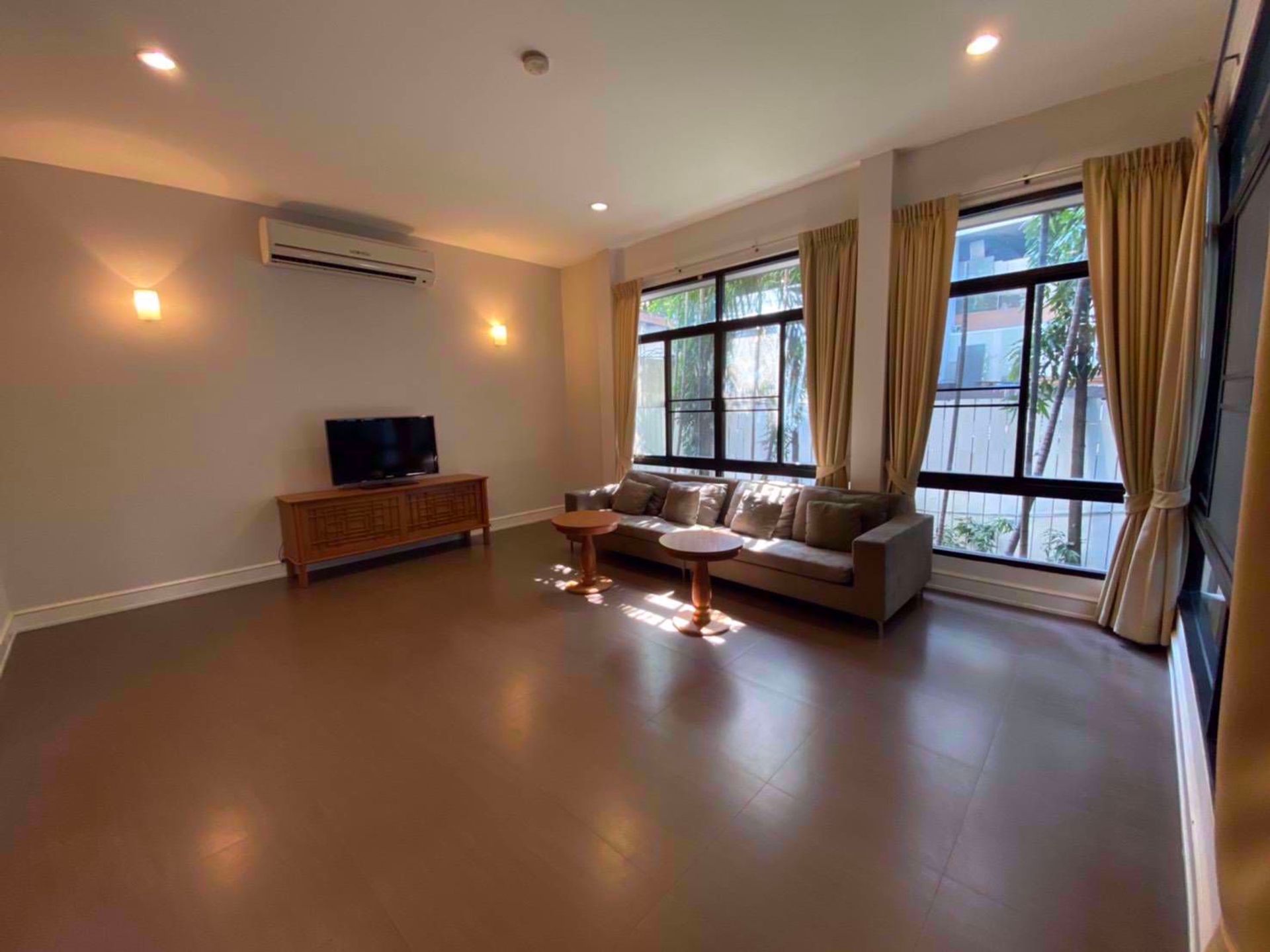 House in Khlong Toei, Krung Thep Maha Nakhon 12212513