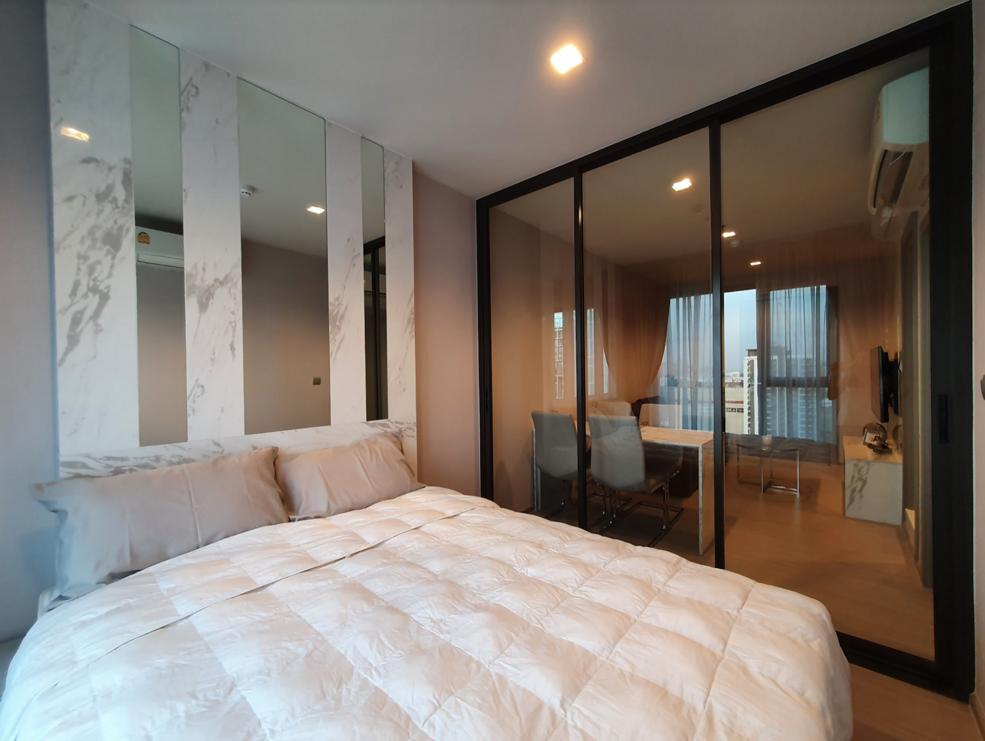 Condominium in Ban Na Lied, Krung Thep Maha Nakhon 12212561