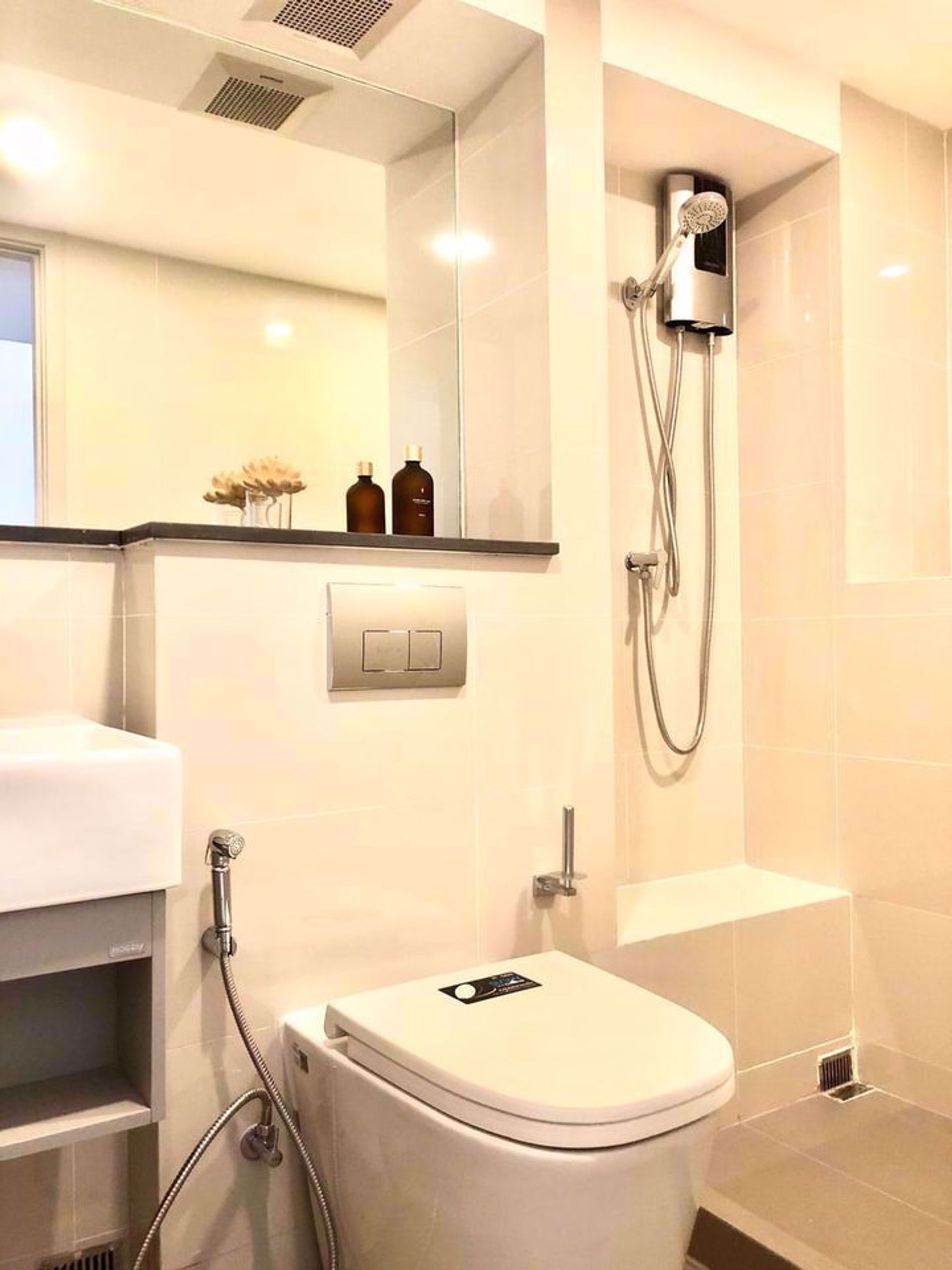 Condominium in , Krung Thep Maha Nakhon 12212611