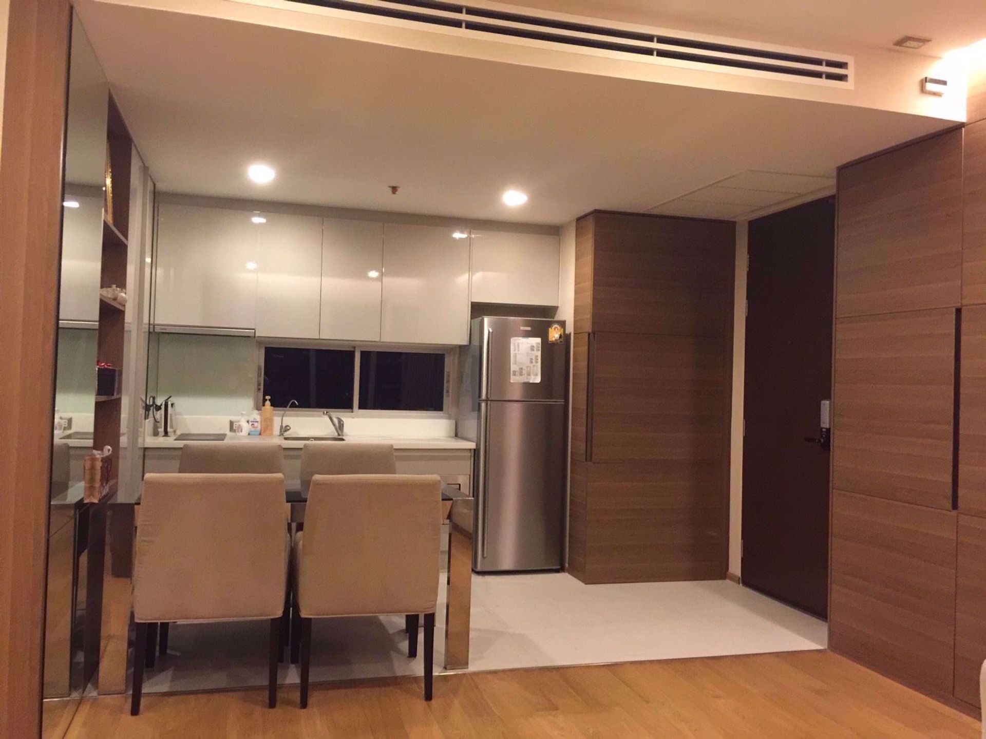 Condominio nel Ban Na canzone, Krung Thep Maha Nakhon 12212786