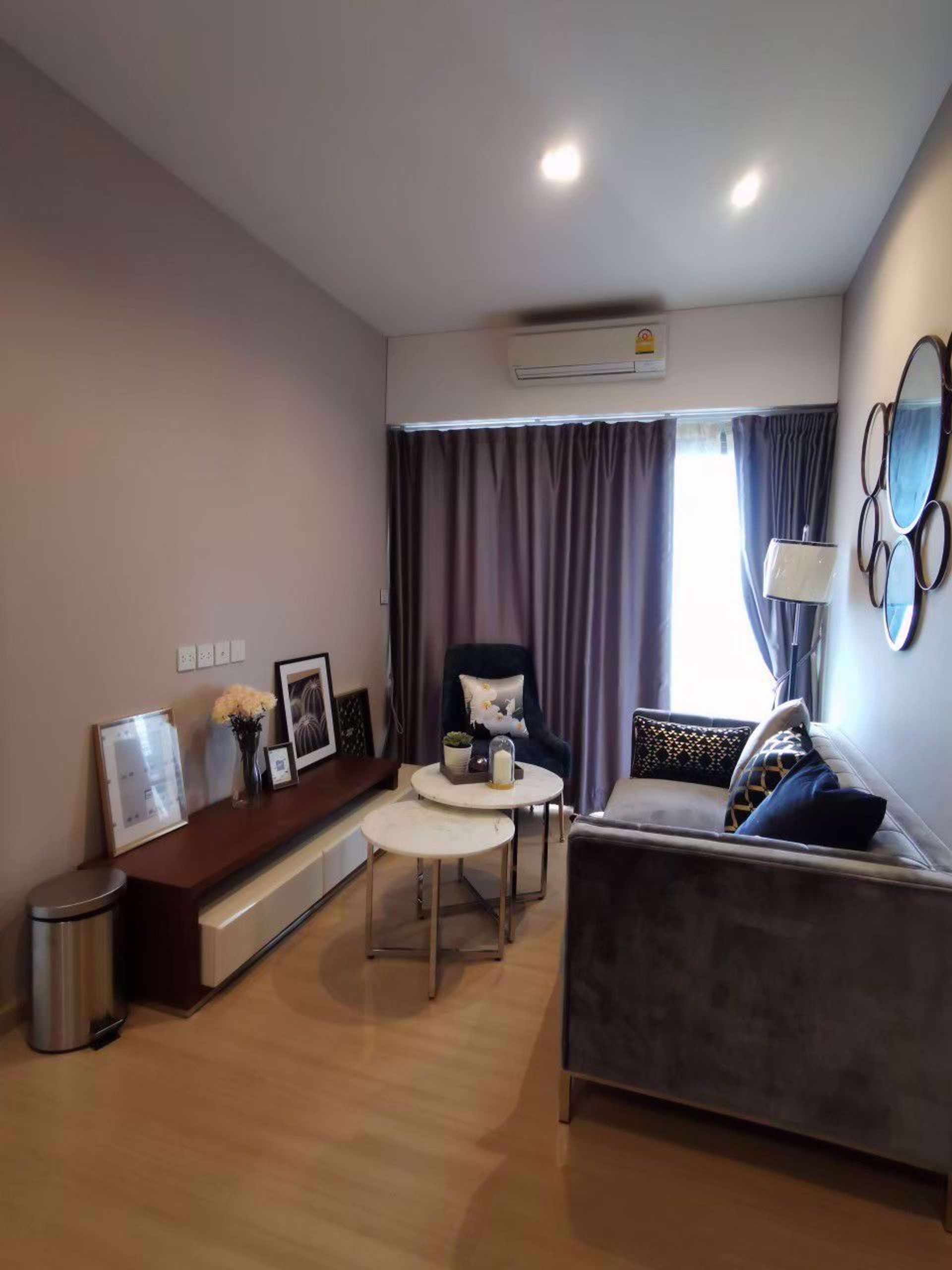 Condominium in Phra Khanong, Krung Thep Maha Nakhon 12212831