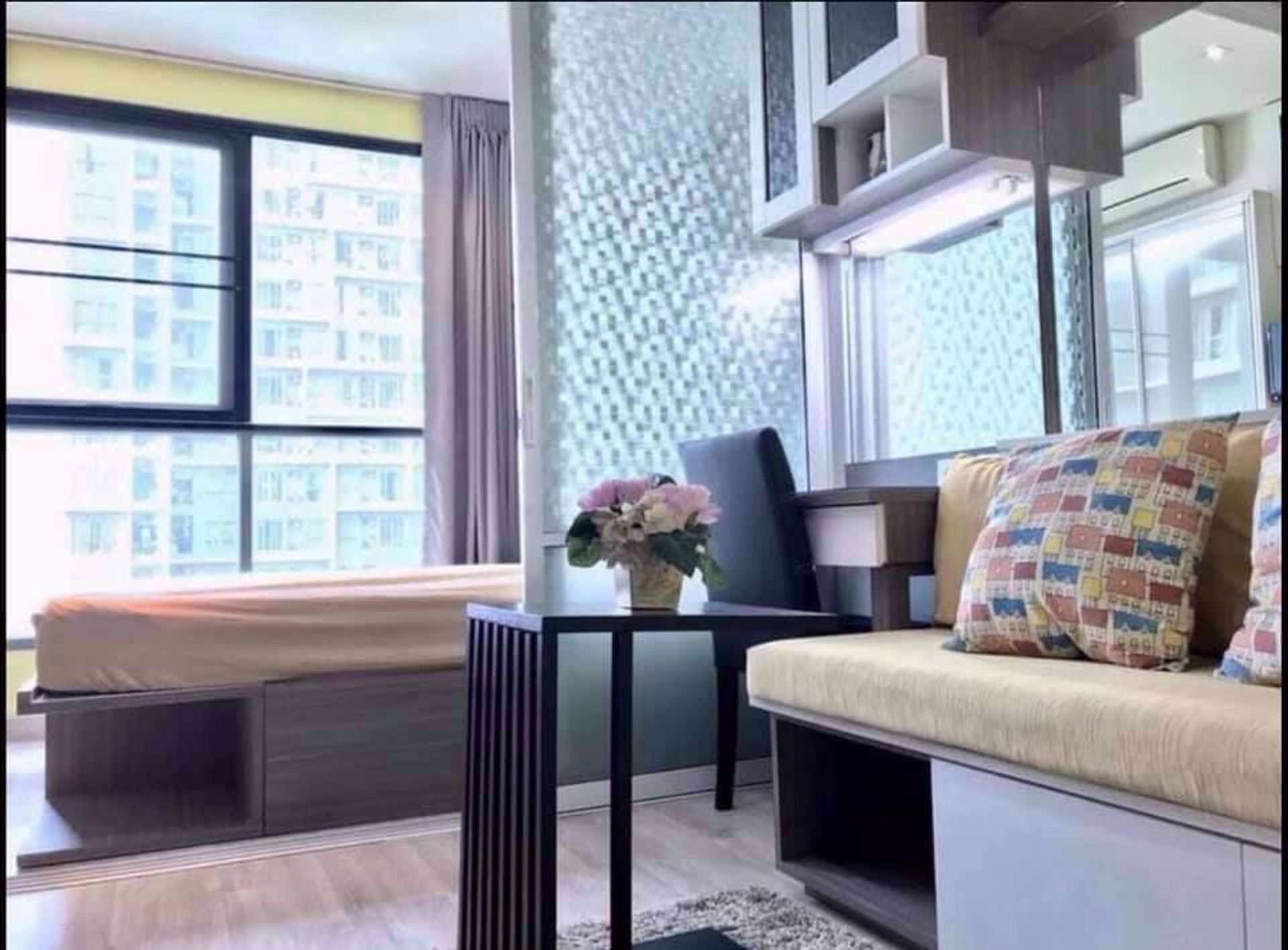 Condominio en Phra Khanong, Krung Thep Maha Nakhon 12212945