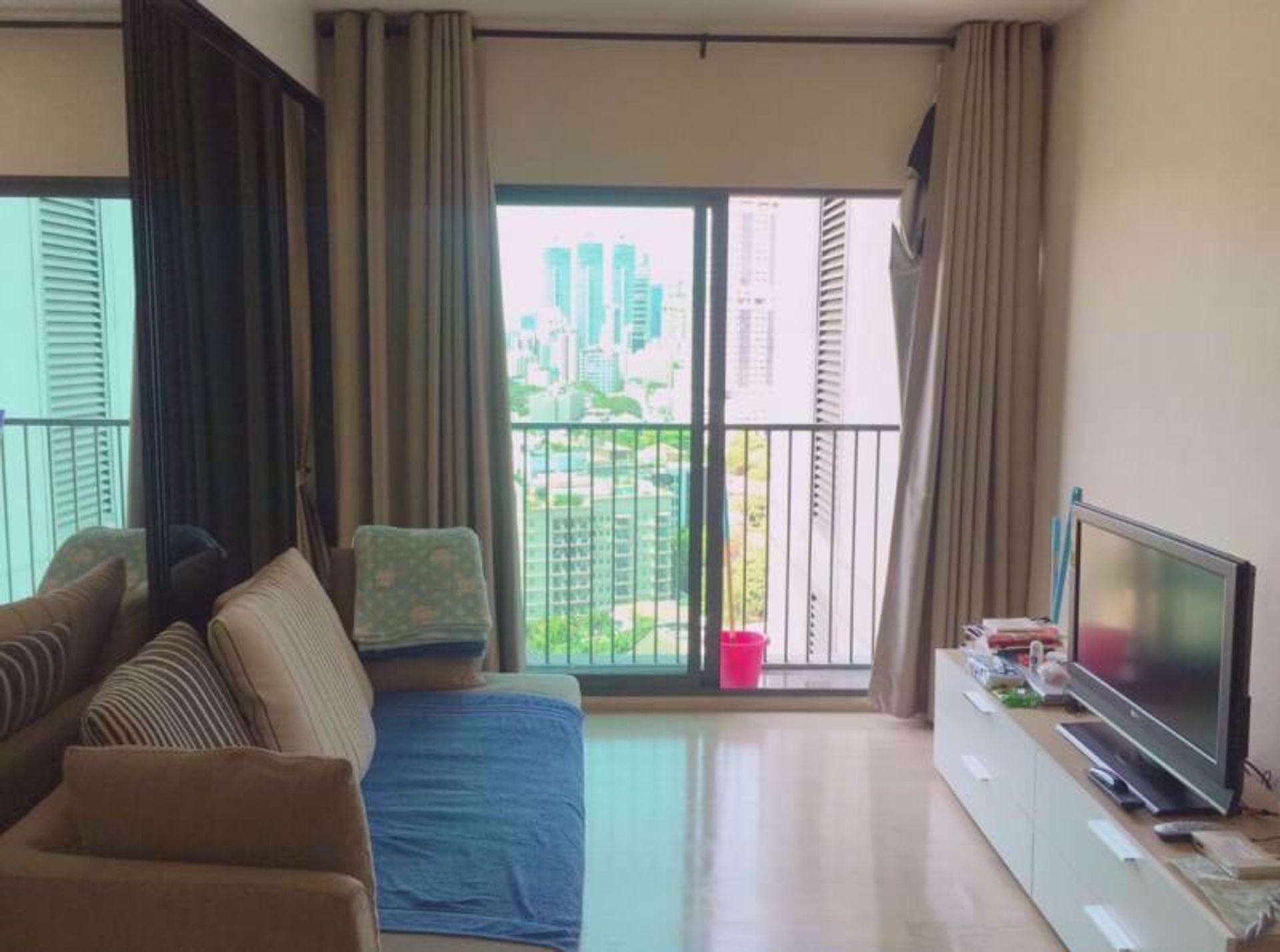 Condominium in Watthana, Krung Thep Maha Nakhon 12213143