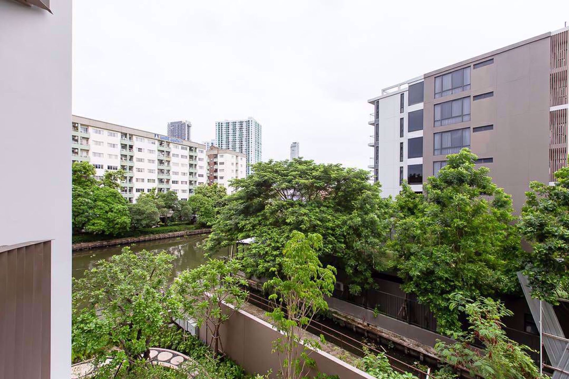 Condominio nel , Krung Thep Maha Nakhon 12213410