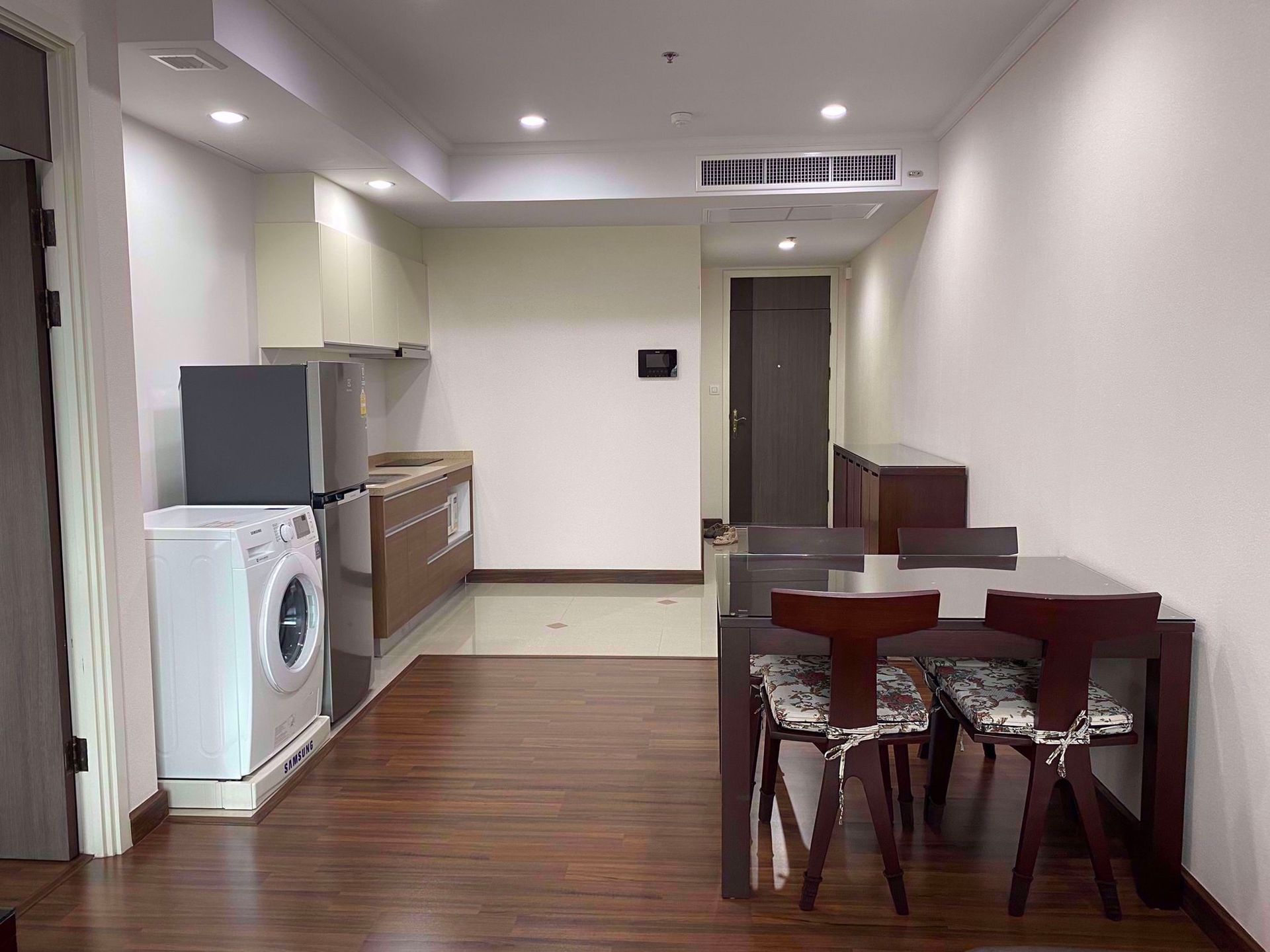 Condominio en Bang Rak, Krung Thep Maha Nakhon 12214053