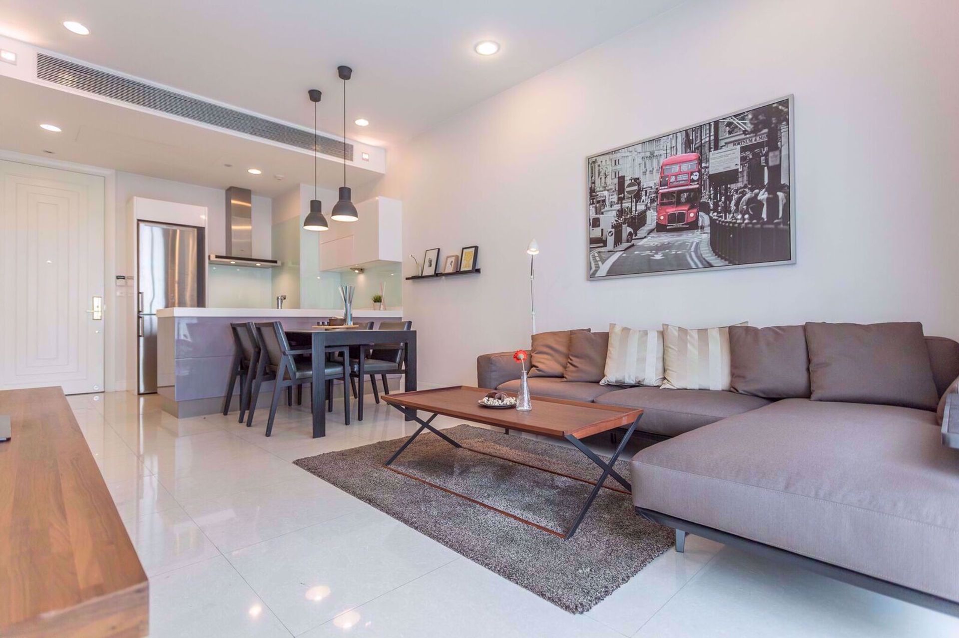 Condominium dans Pathum Wan, Krung Thep Maha Nakhon 12214102