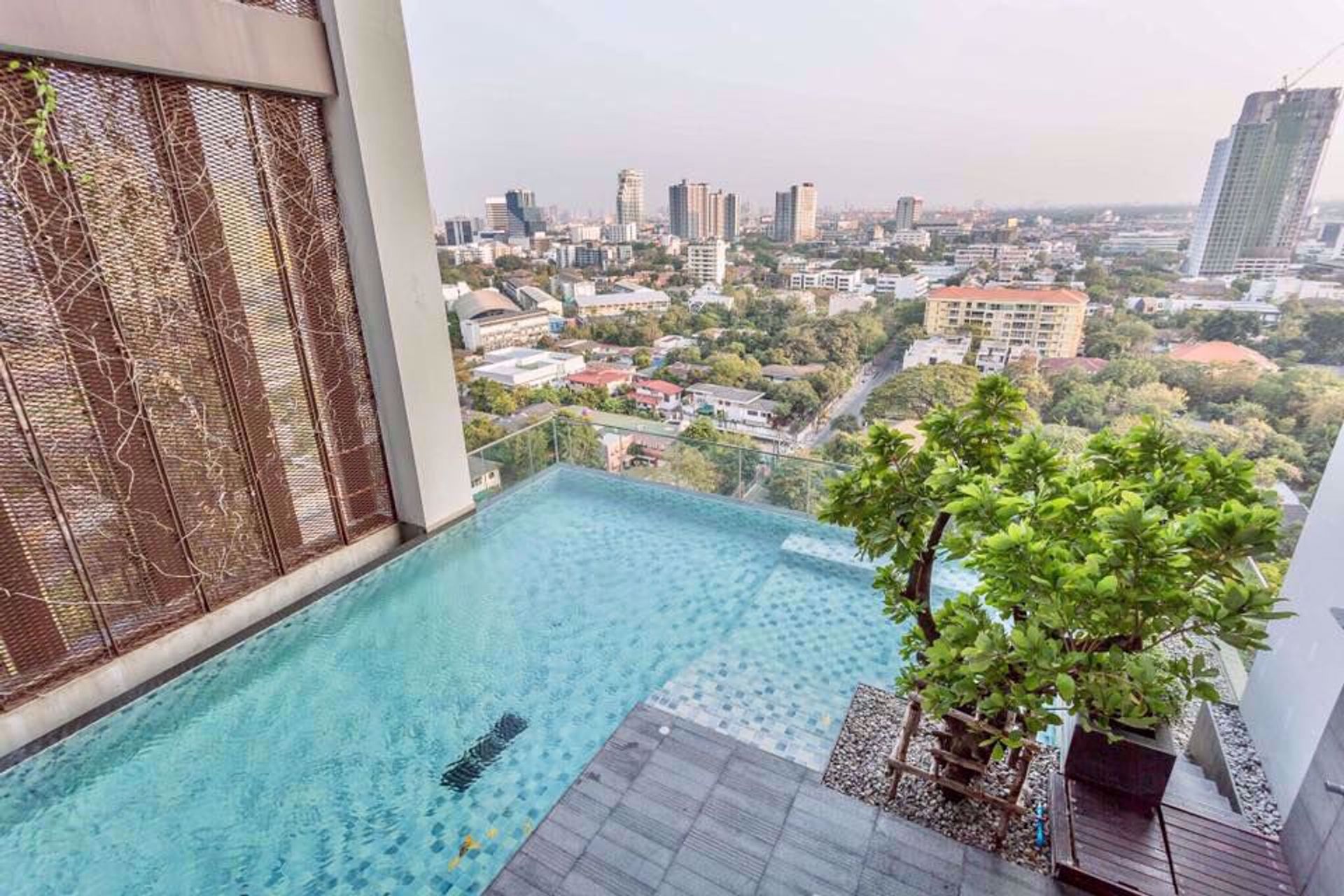 Condominium in , Krung Thep Maha Nakhon 12214156