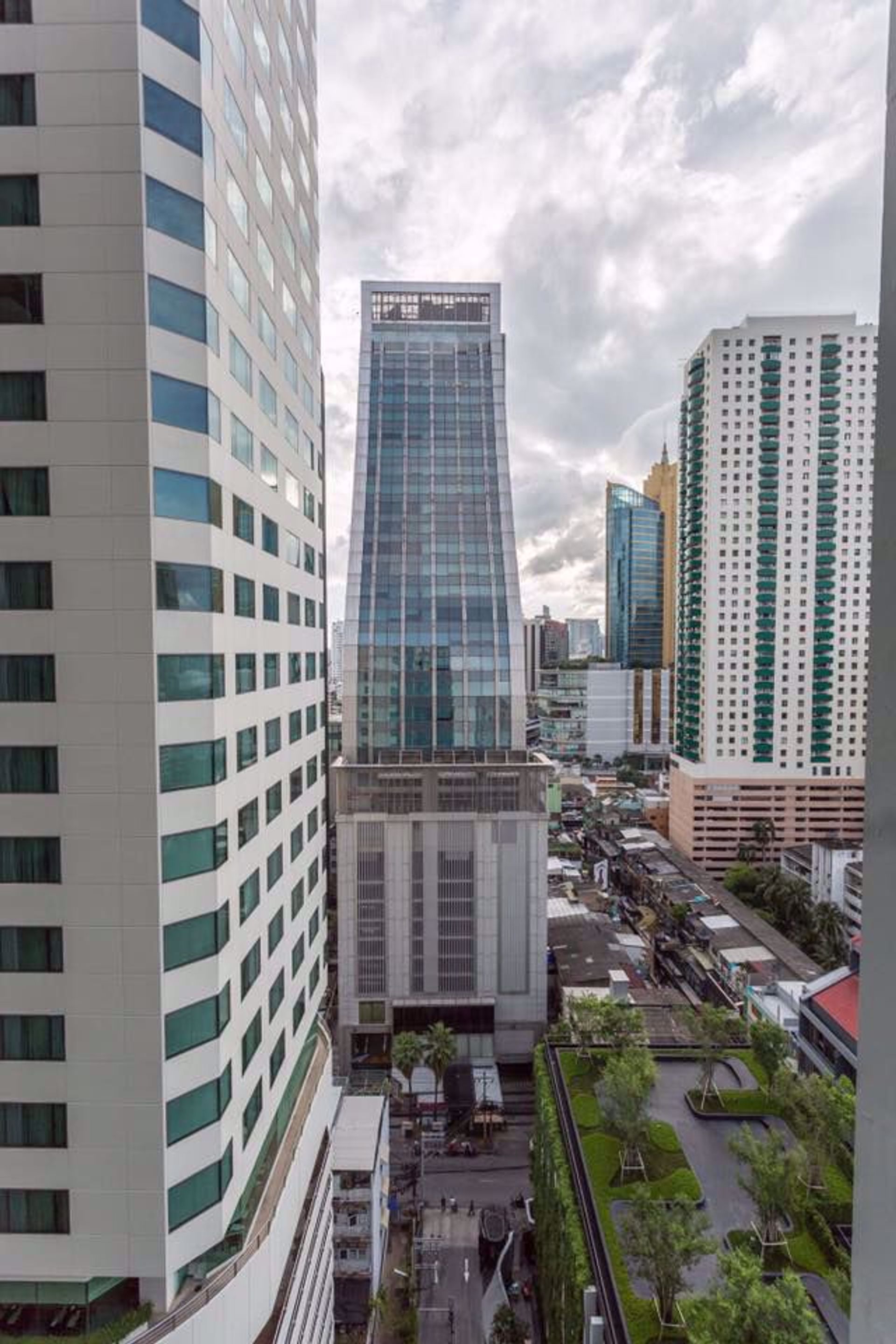 Kondominium w , Krung Thep Maha Nakhon 12214341