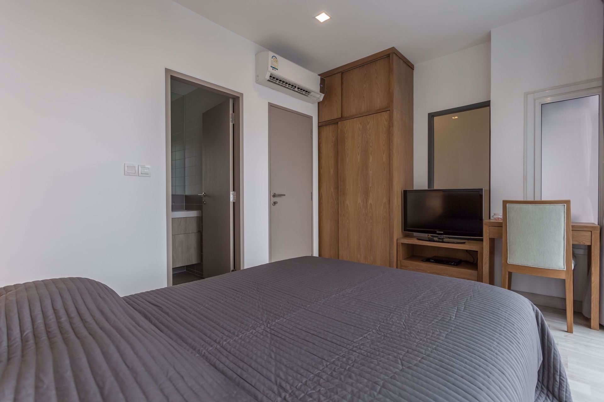 Condominium in , Krung Thep Maha Nakhon 12214376