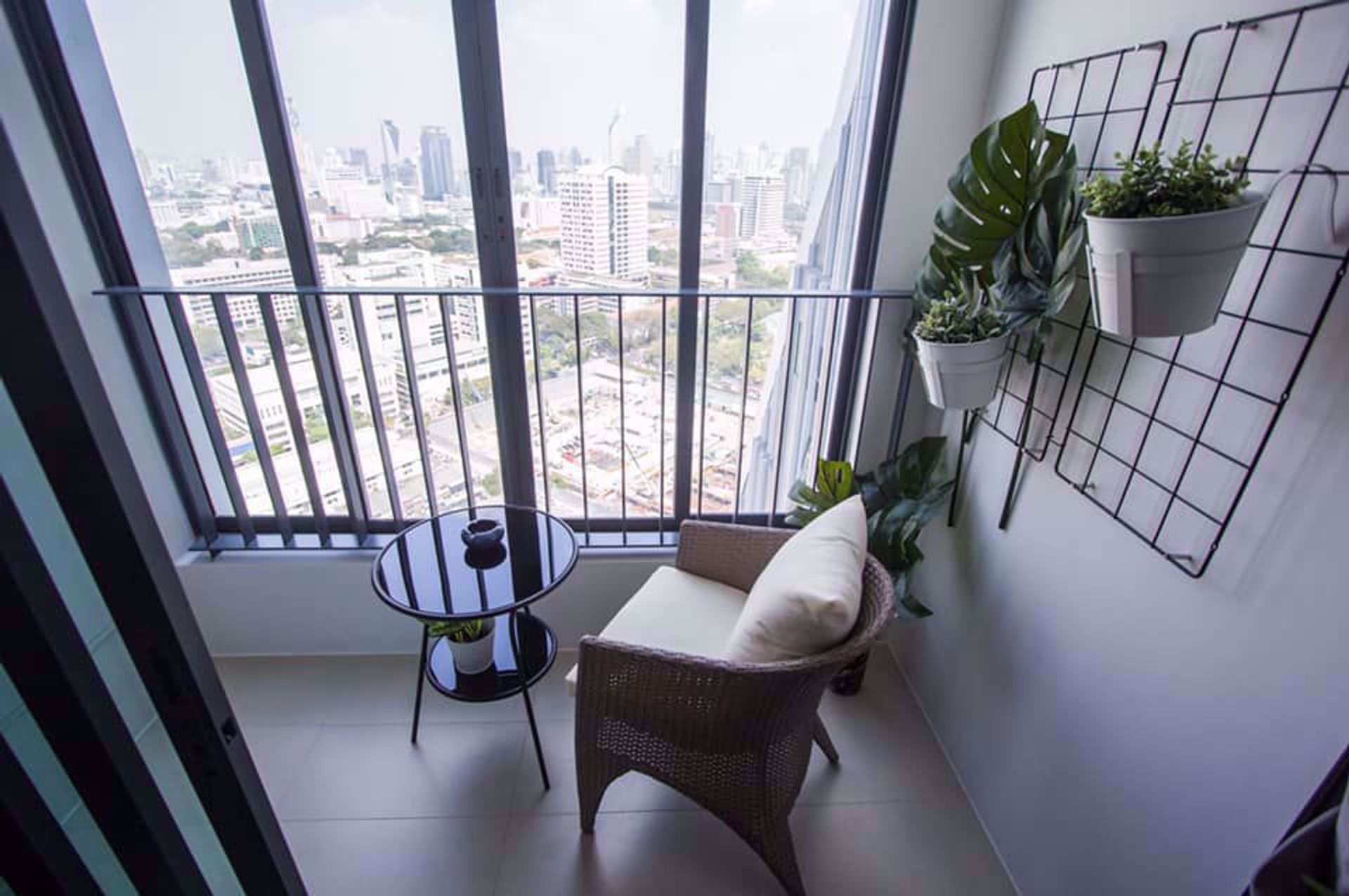 Condominium in Bang Rak, Krung Thep Maha Nakhon 12214392