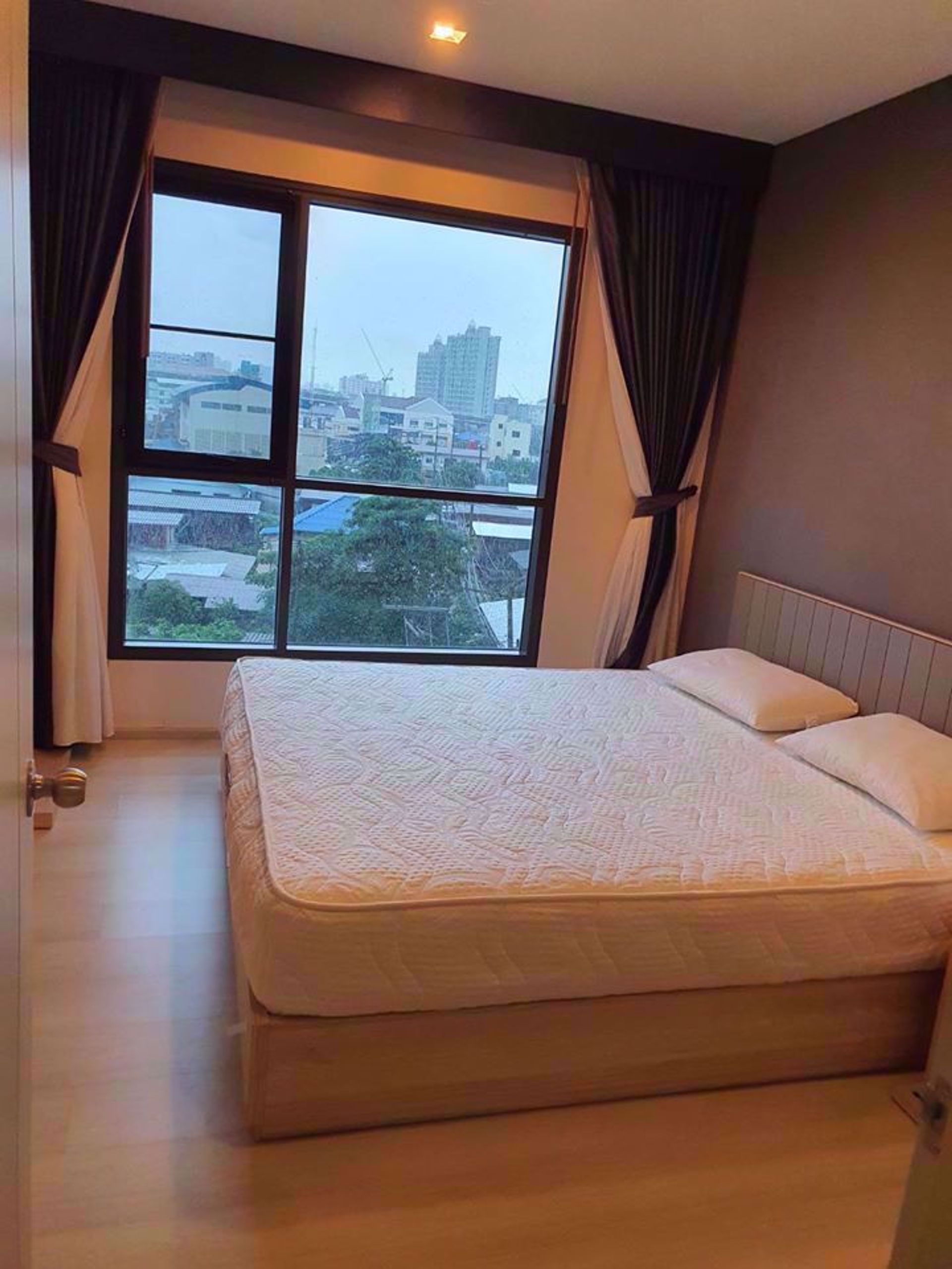 Condominium dans Phra Khanong, Krung Thep Maha Nakhon 12214414